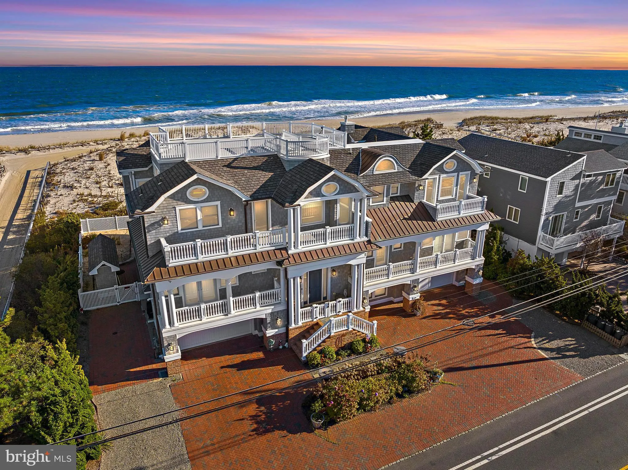 Long Beach Township, New Jersey 08008, United States, 7 Bedrooms Bedrooms, ,11 BathroomsBathrooms,Residential,Active,131111