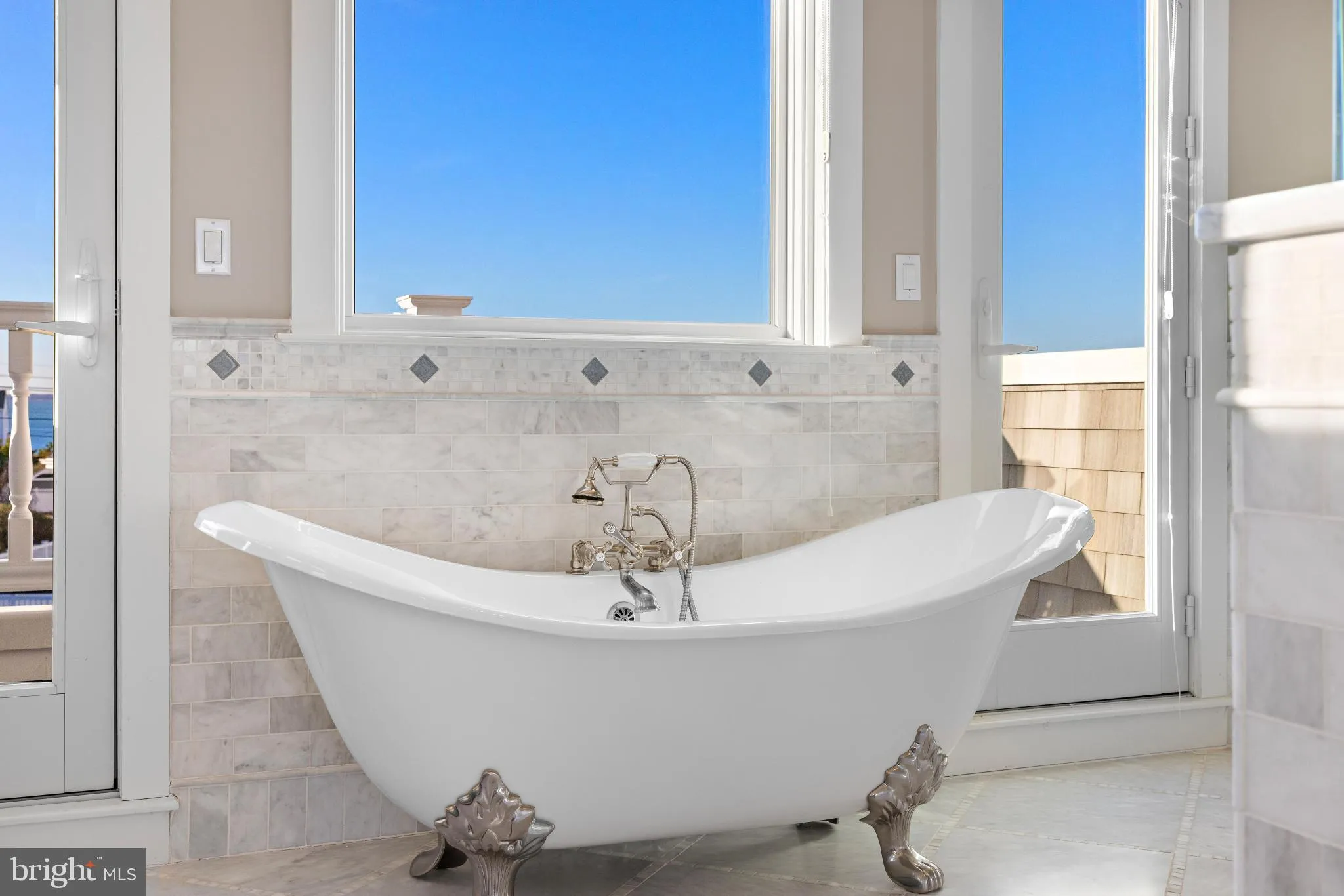 Long Beach Township, New Jersey 08008, United States, 7 Bedrooms Bedrooms, ,11 BathroomsBathrooms,Residential,Active,131111