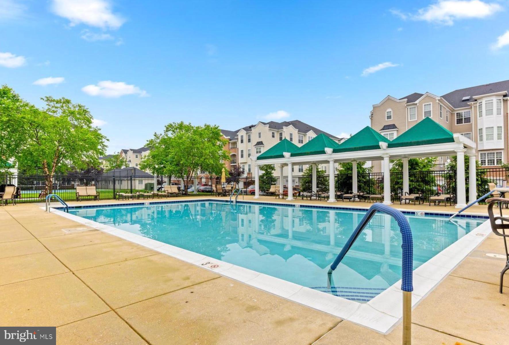 GATHERINGS AT LYNDWOOD - Residential