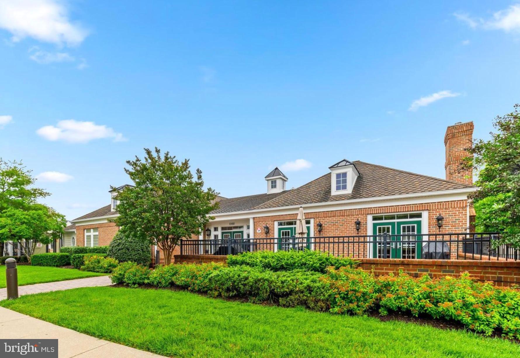 GATHERINGS AT LYNDWOOD - Residential