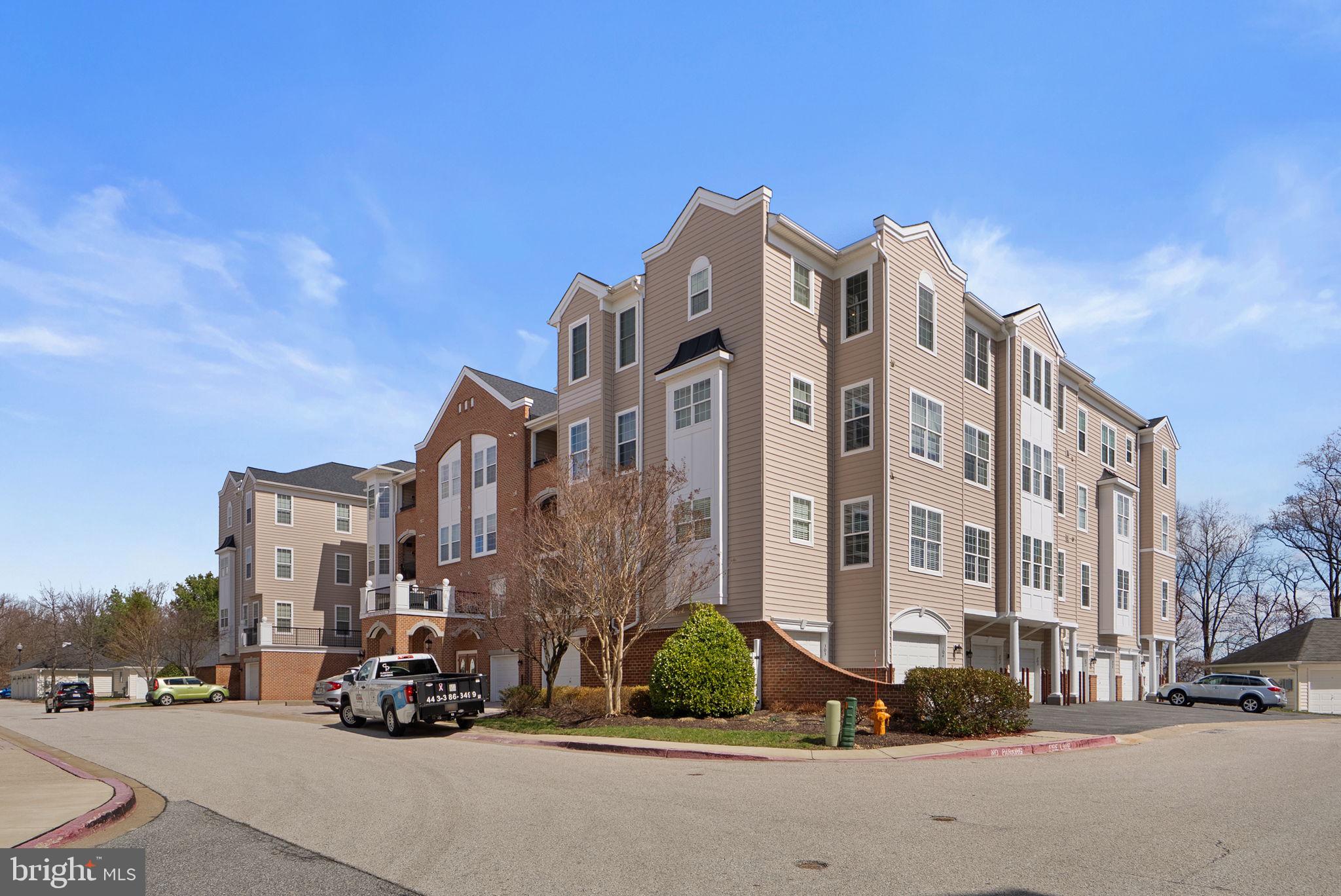 GATHERINGS AT LYNDWOOD - Residential