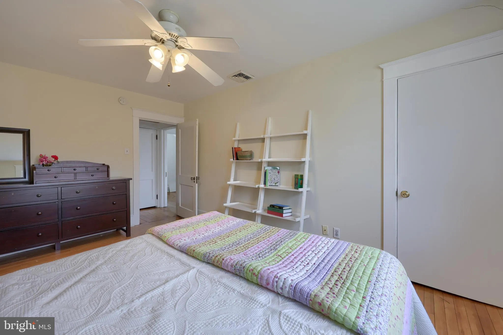 Lancaster, Pennsylvania 17601, United States, 3 Bedrooms Bedrooms, ,2 BathroomsBathrooms,Residential,Pending,91684