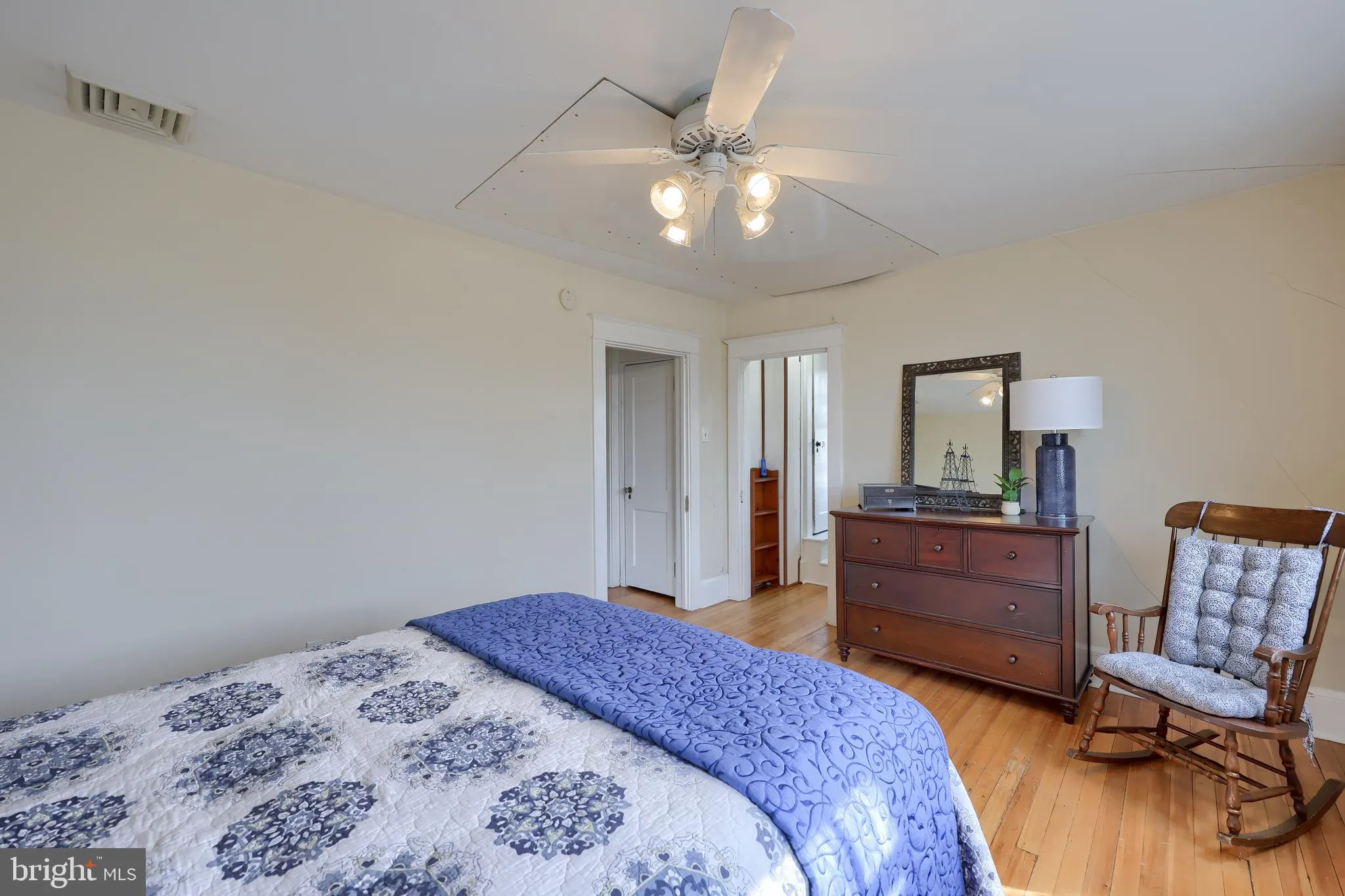 Lancaster, Pennsylvania 17601, United States, 3 Bedrooms Bedrooms, ,2 BathroomsBathrooms,Residential,Pending,91684