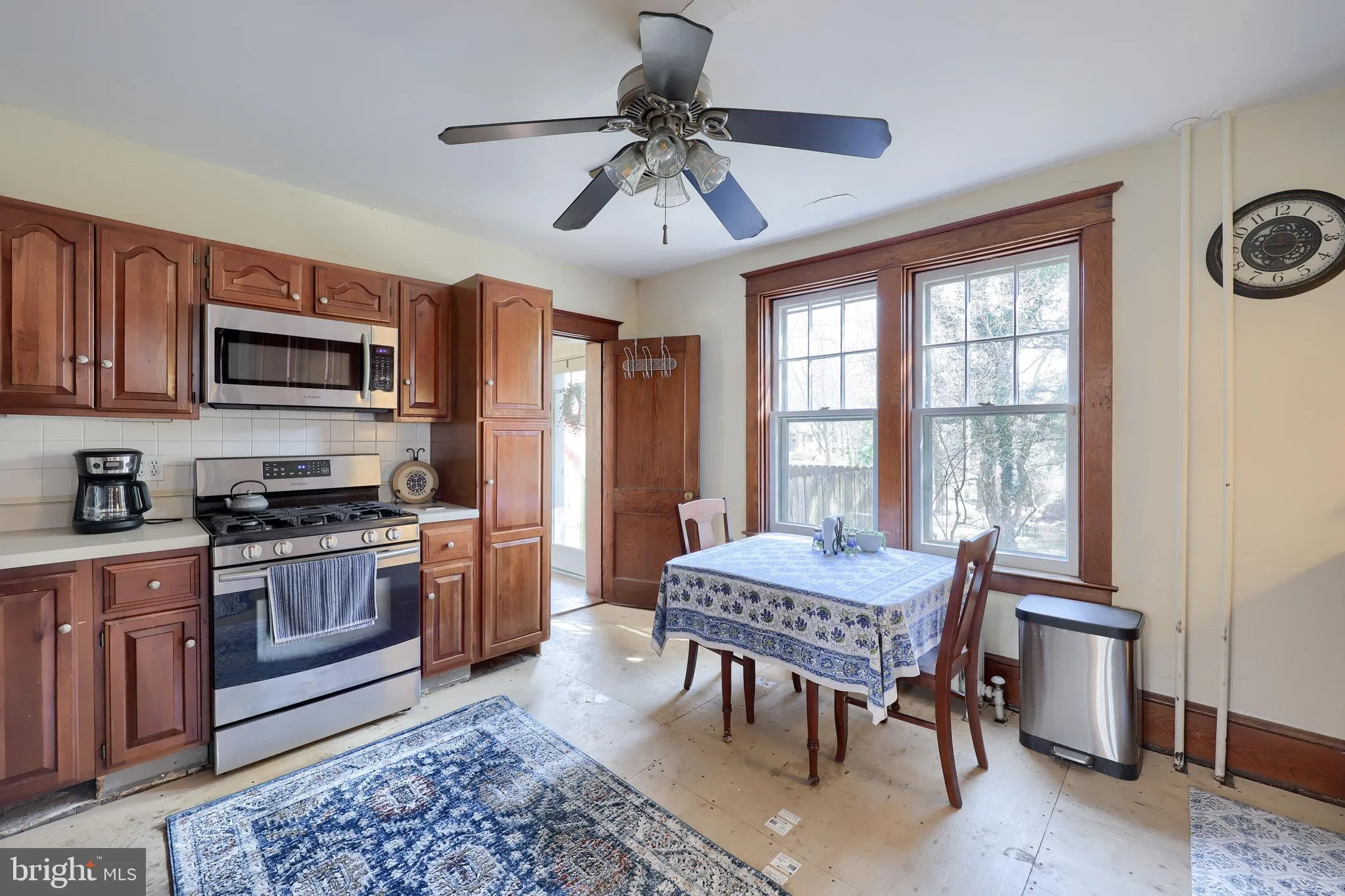 Lancaster, Pennsylvania 17601, United States, 3 Bedrooms Bedrooms, ,2 BathroomsBathrooms,Residential,Pending,91684