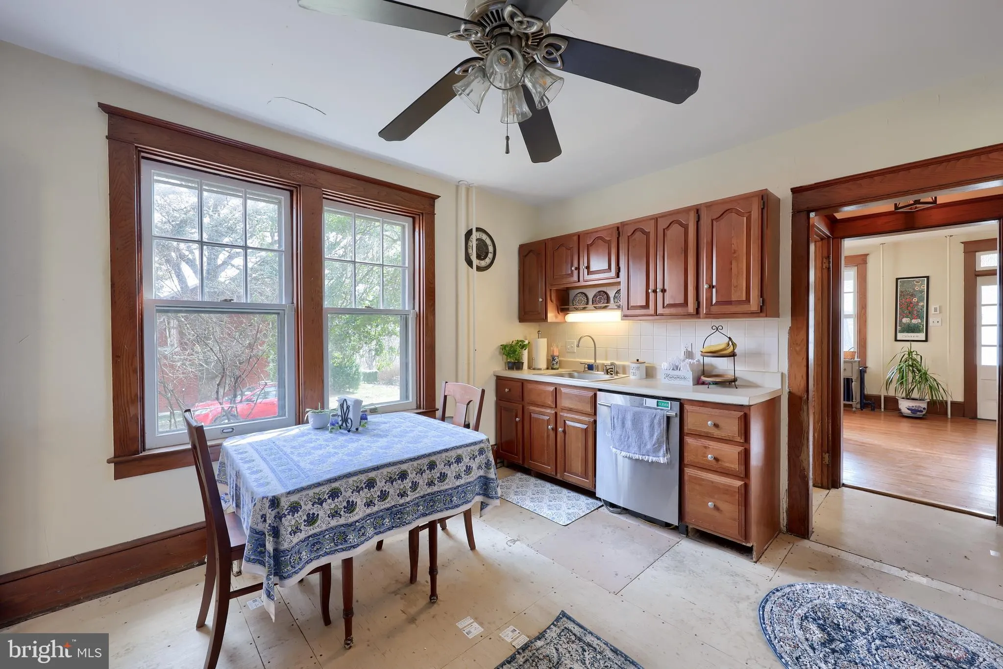 Lancaster, Pennsylvania 17601, United States, 3 Bedrooms Bedrooms, ,2 BathroomsBathrooms,Residential,Pending,91684