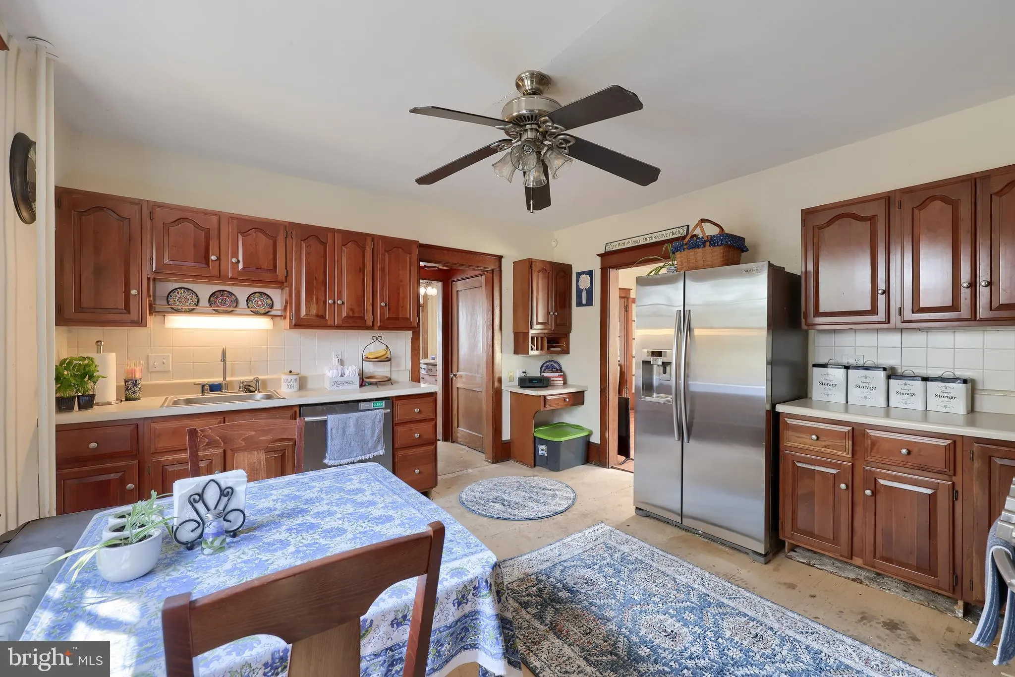 Lancaster, Pennsylvania 17601, United States, 3 Bedrooms Bedrooms, ,2 BathroomsBathrooms,Residential,Pending,91684