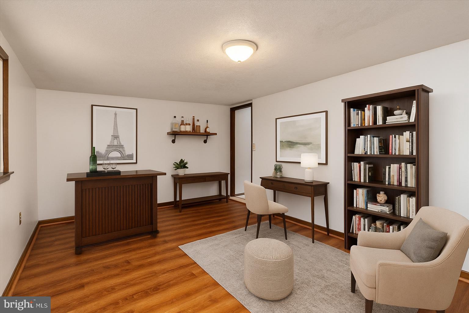 MUNROE GARDENS - Residential