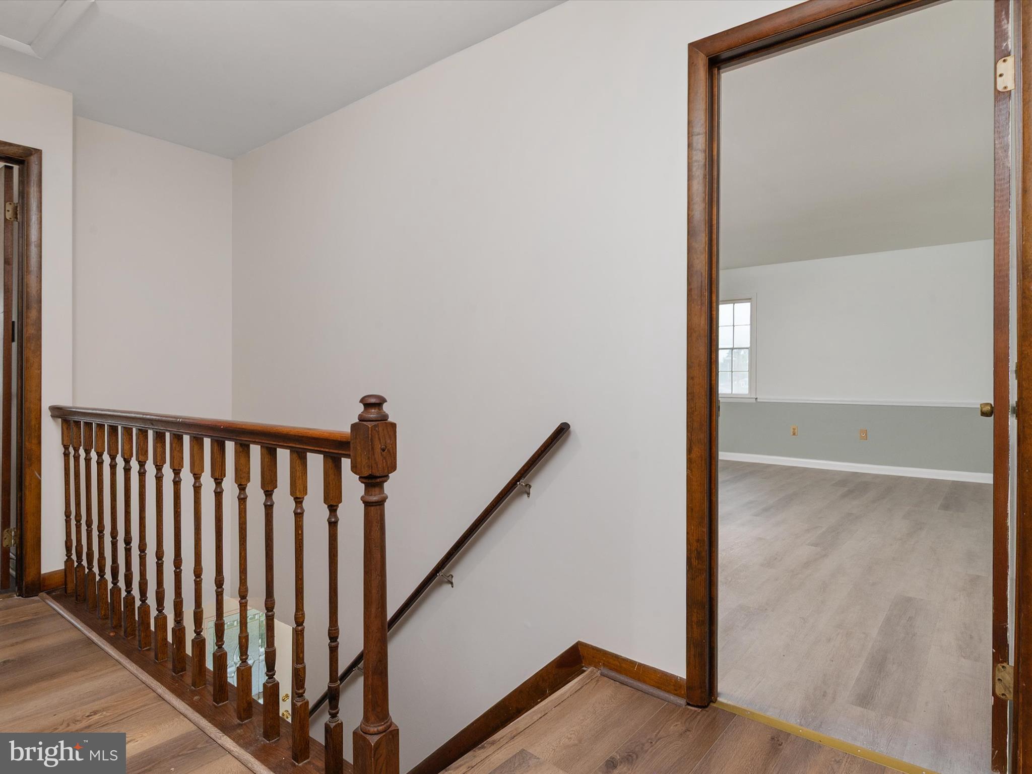 MUNROE GARDENS - Residential