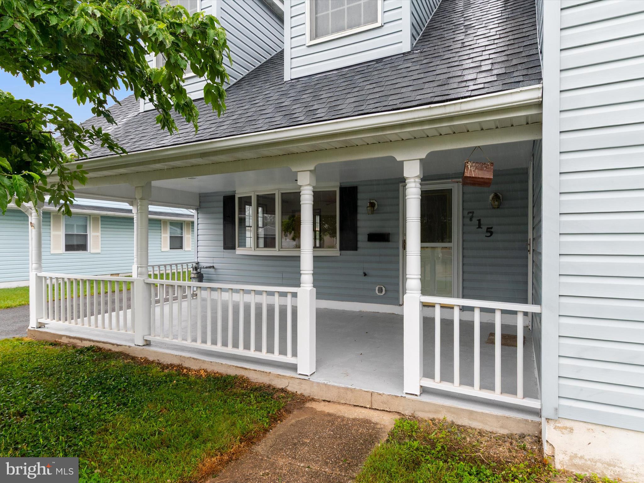 715 GRIFFITH ROAD