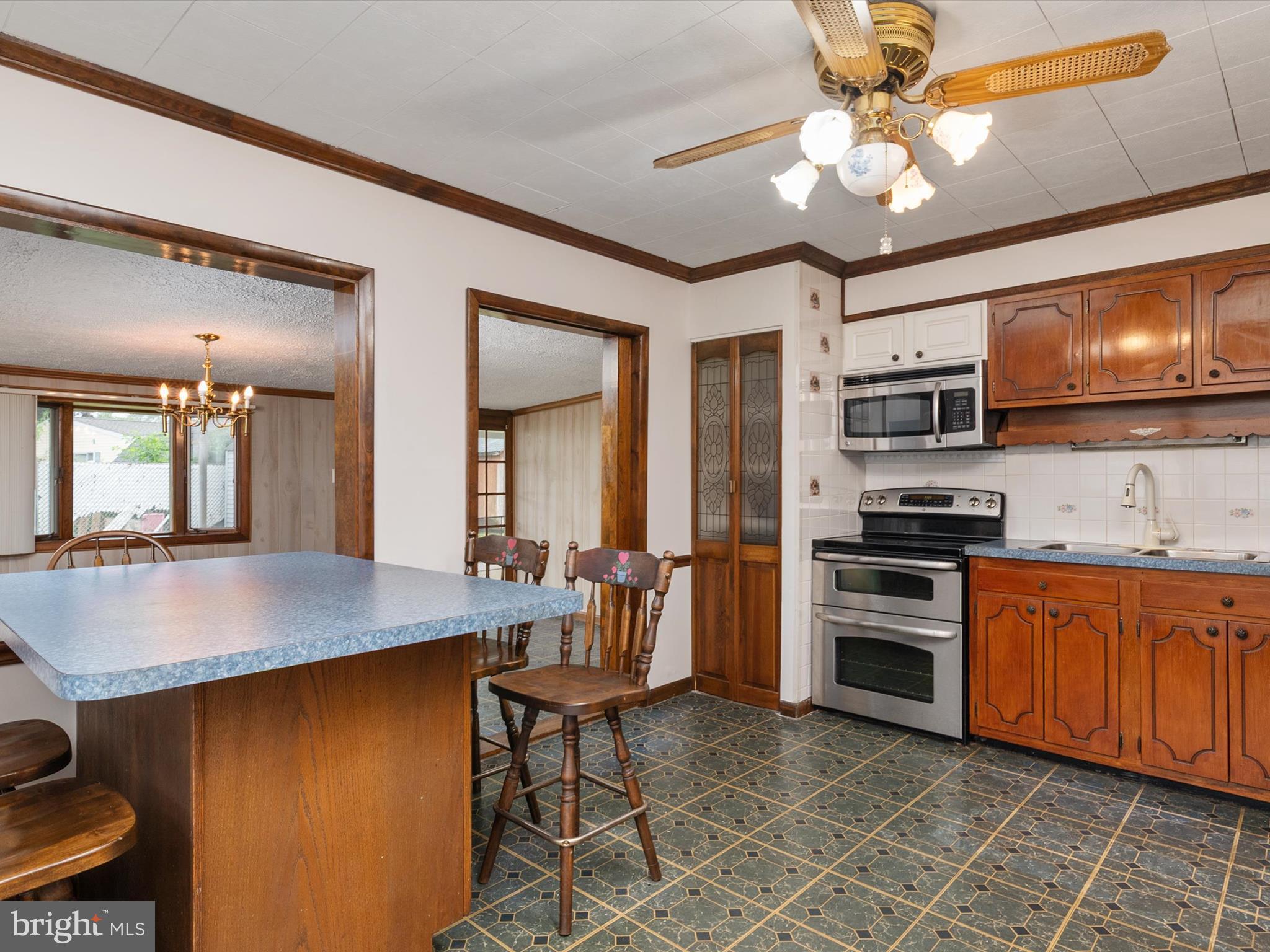 MUNROE GARDENS - Residential