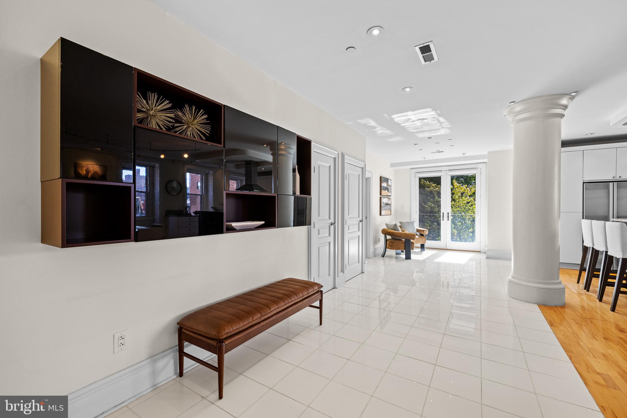 RITTENHOUSE SQUARE - Residential