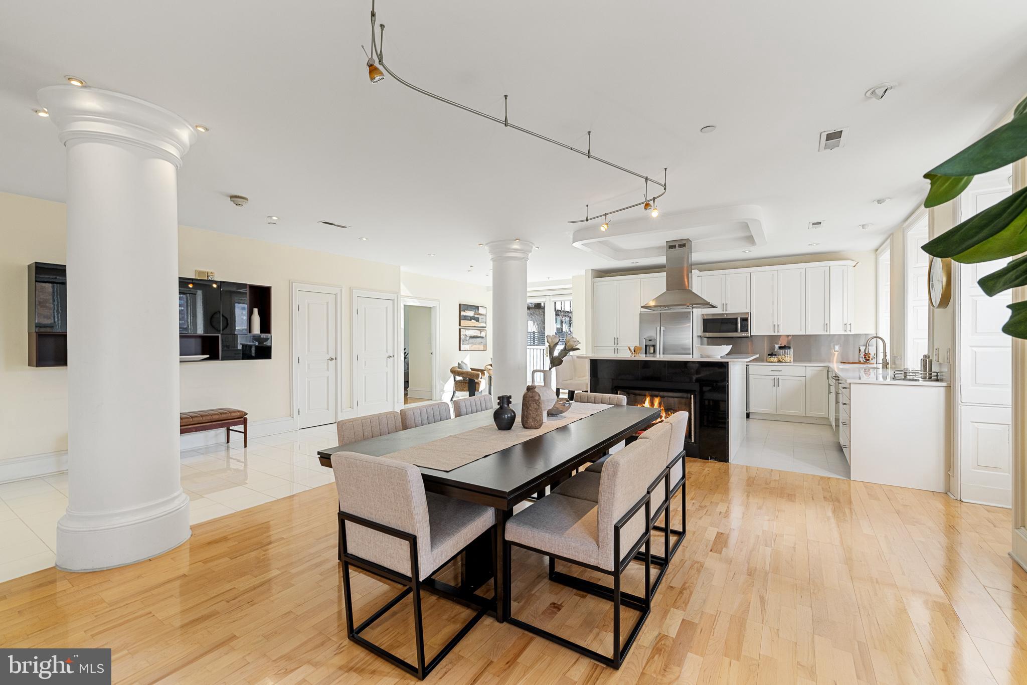 RITTENHOUSE SQUARE - Residential