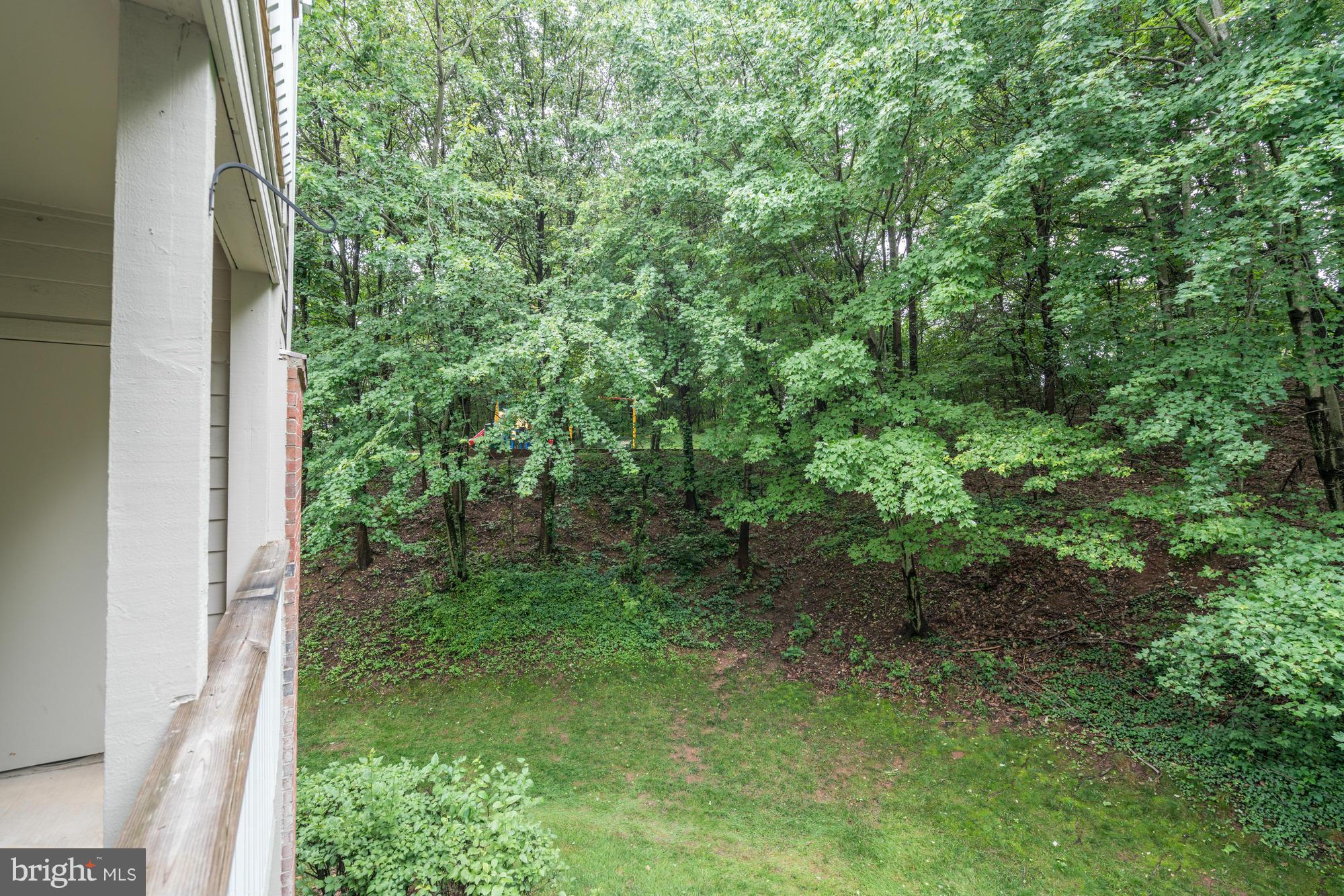 PENDERBROOK SQUARE CONDOMINIUMS - Residential