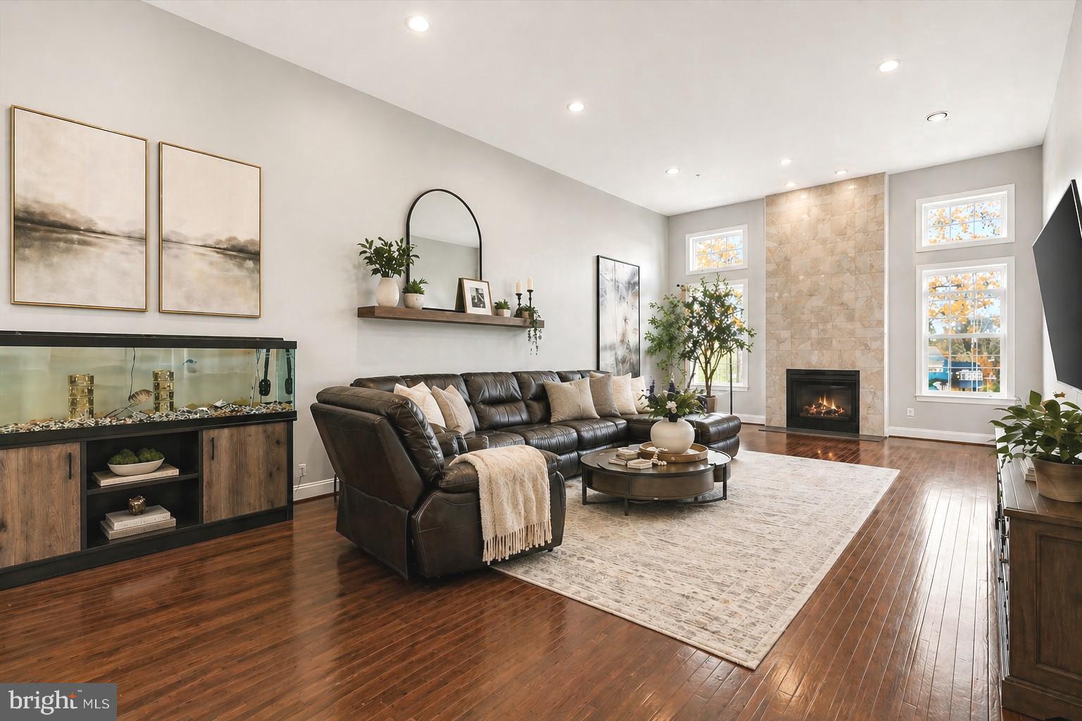 TANTALLON HILLS - Residential