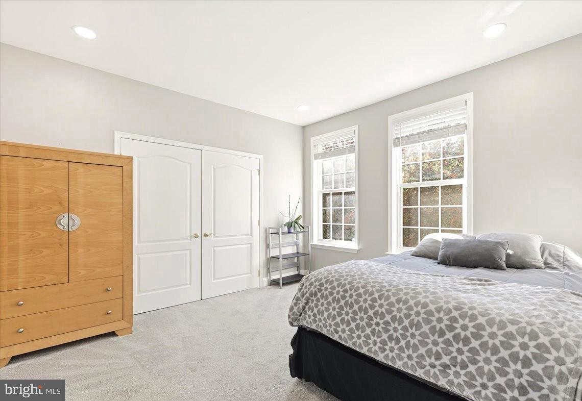 TANTALLON HILLS - Residential