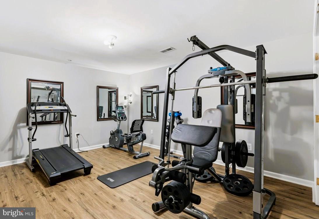 TANTALLON HILLS - Residential