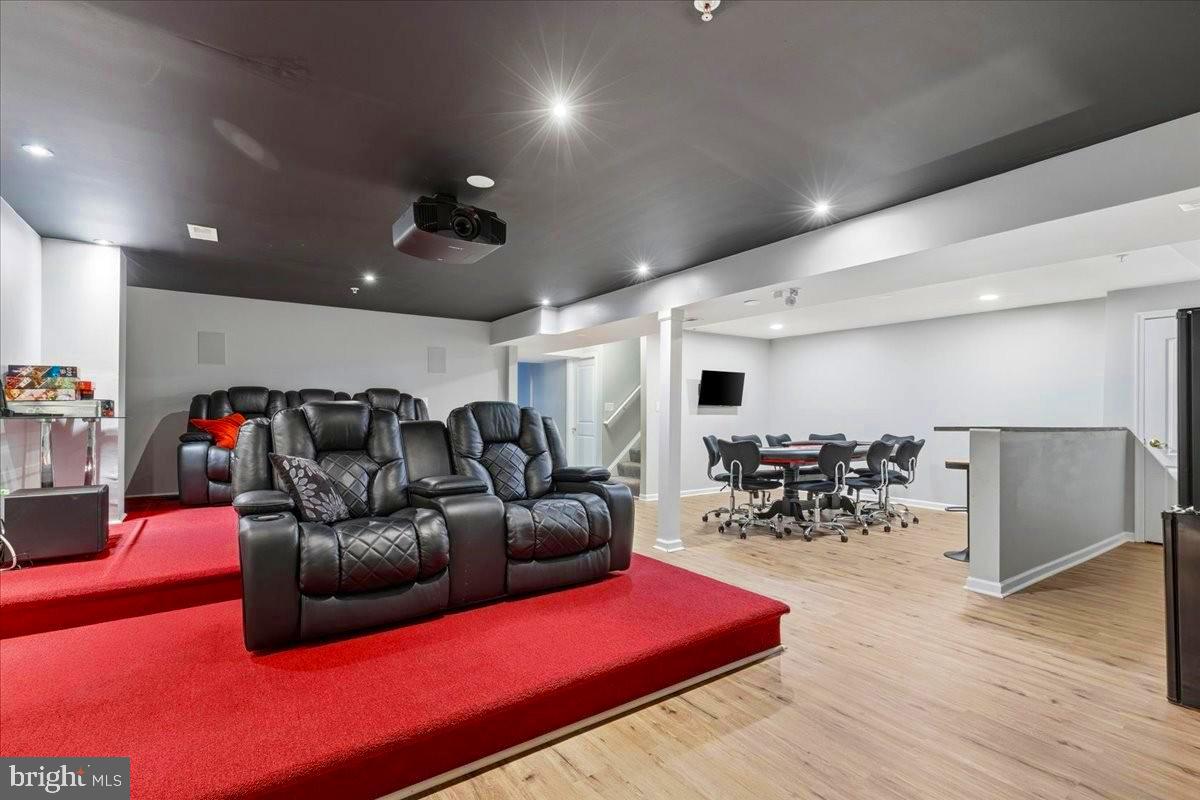 TANTALLON HILLS - Residential