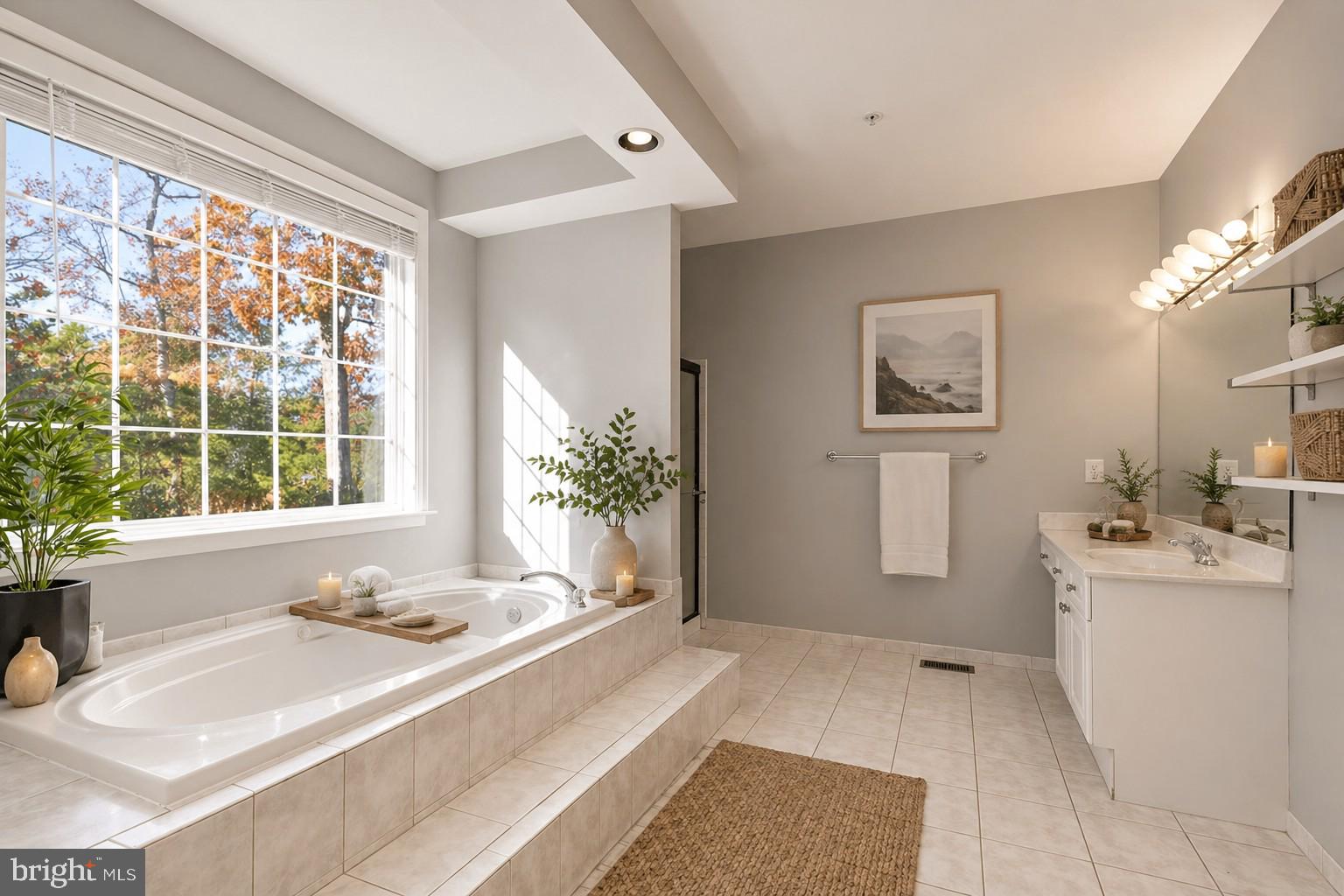 TANTALLON HILLS - Residential