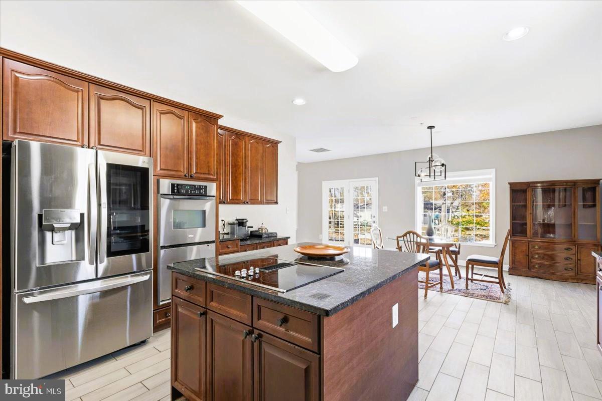 TANTALLON HILLS - Residential