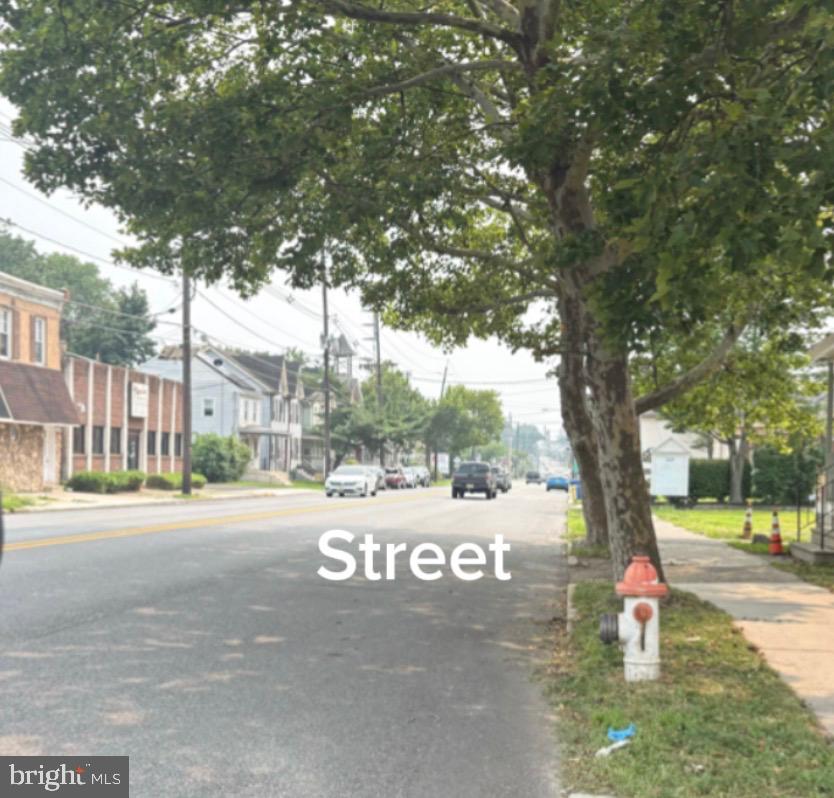 669 N BROAD STREET