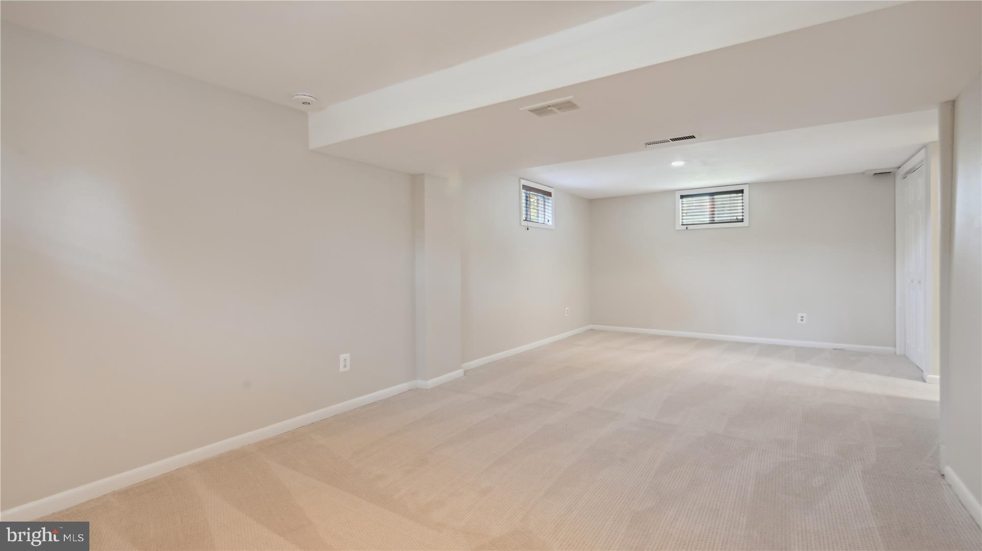 BROYHILL CREST - Residential