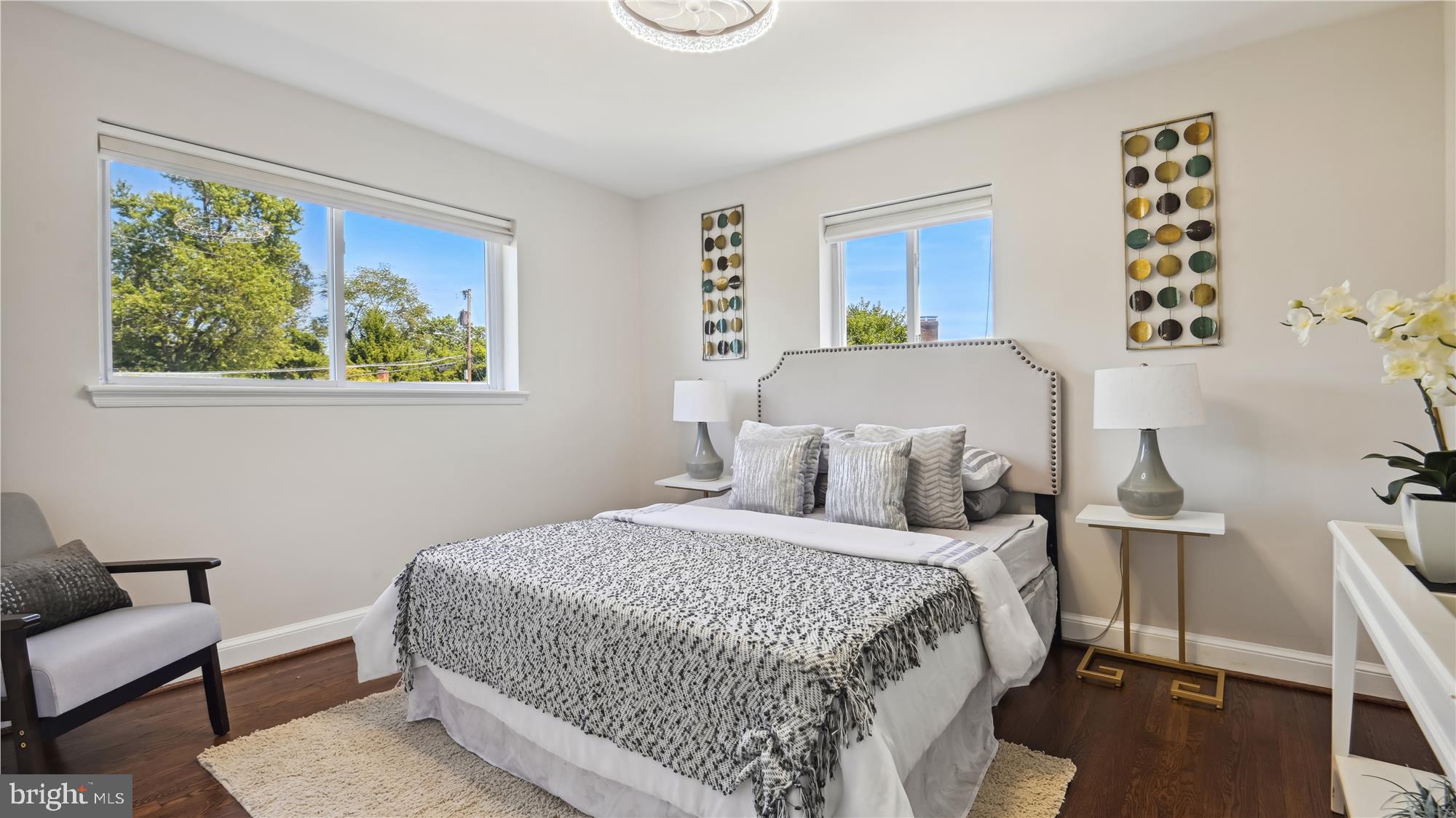 BROYHILL CREST - Residential