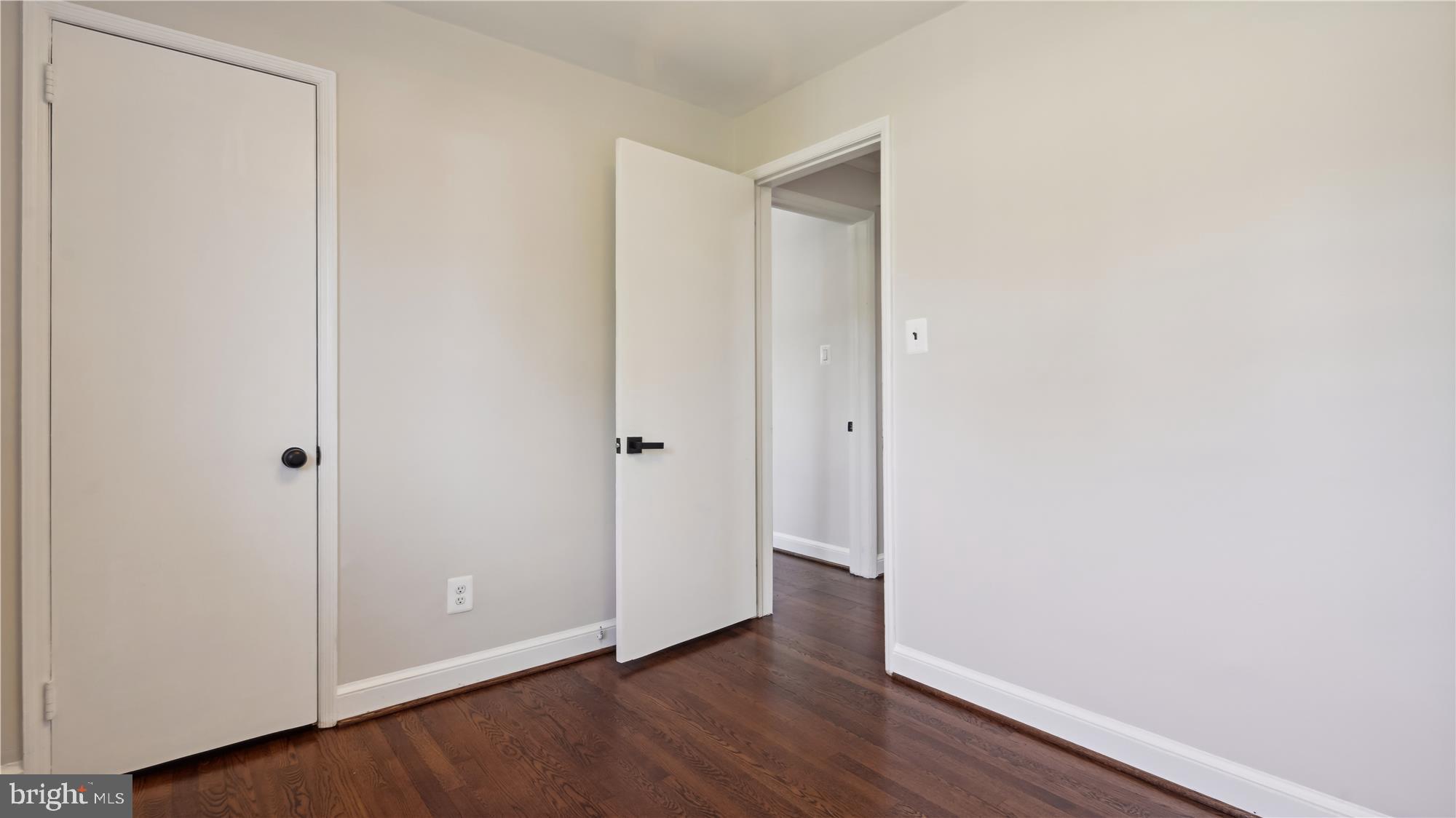 BROYHILL CREST - Residential