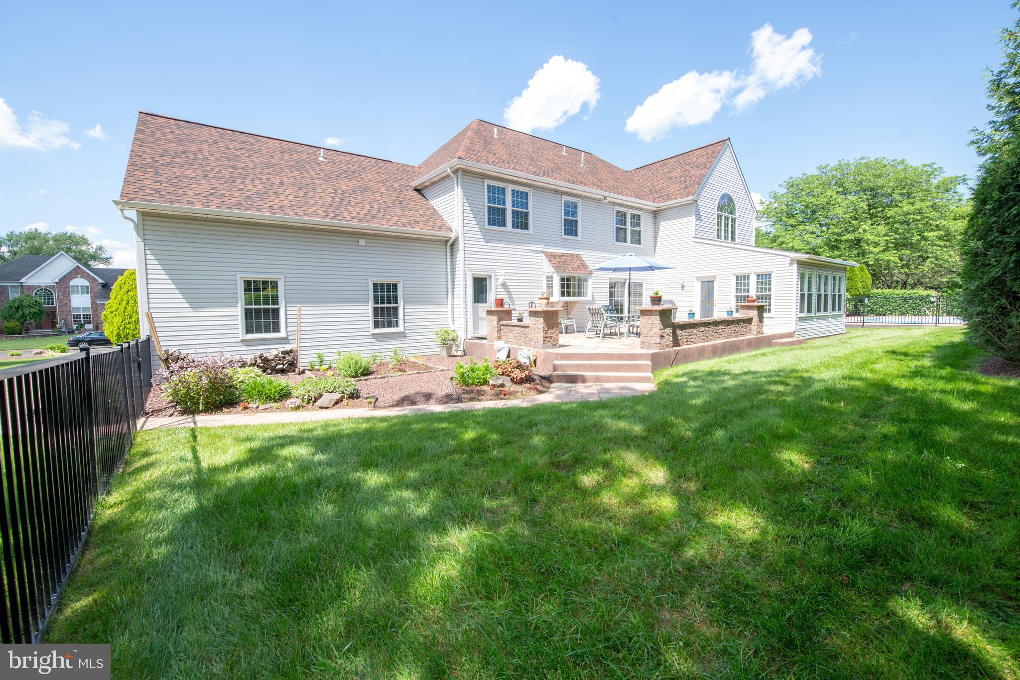 SHEFFIELD GATE - Residential