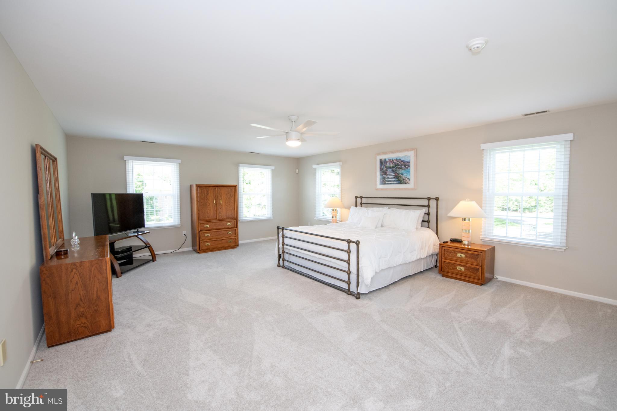 SHEFFIELD GATE - Residential