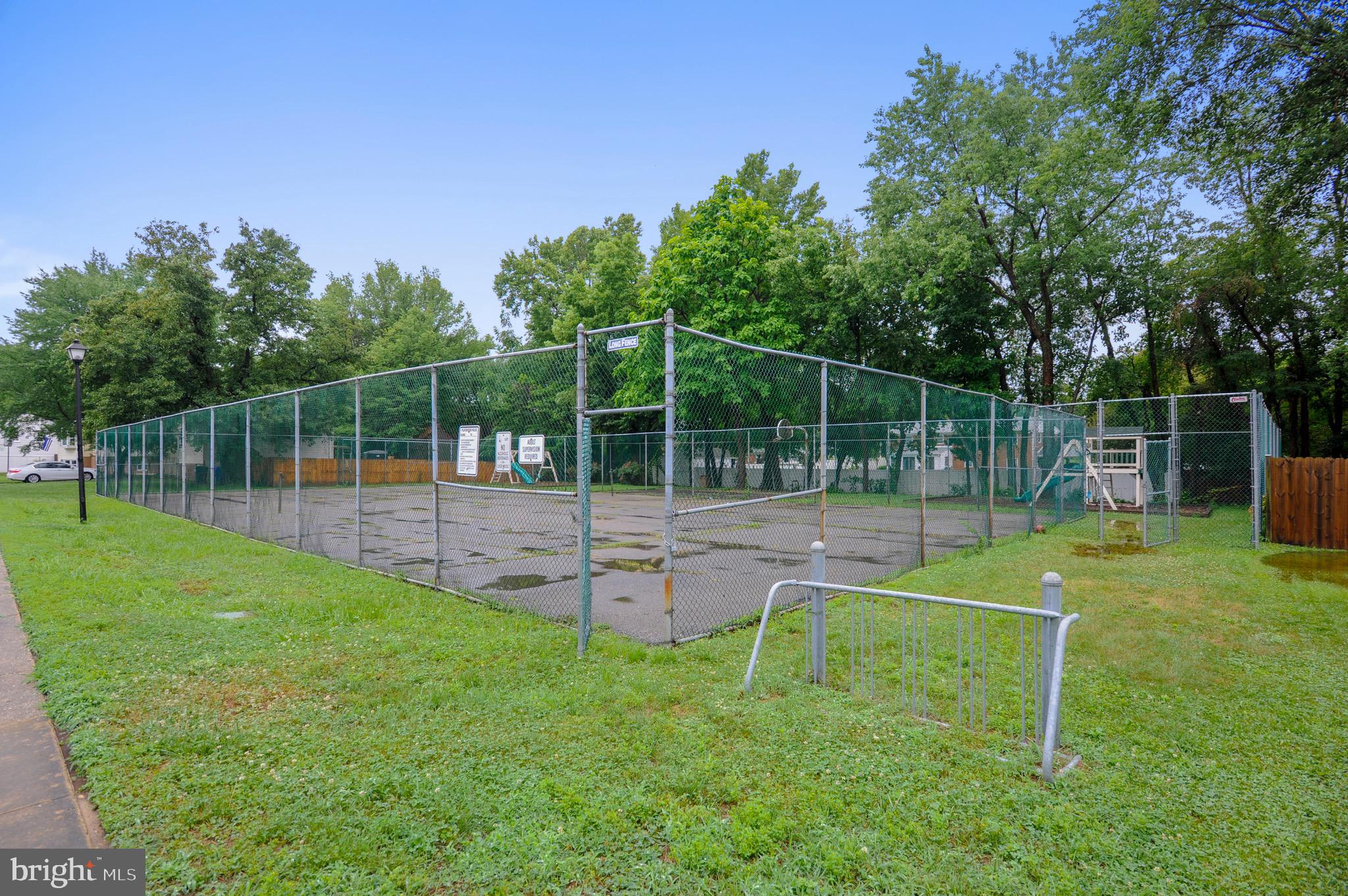 FOX RUN - Residential