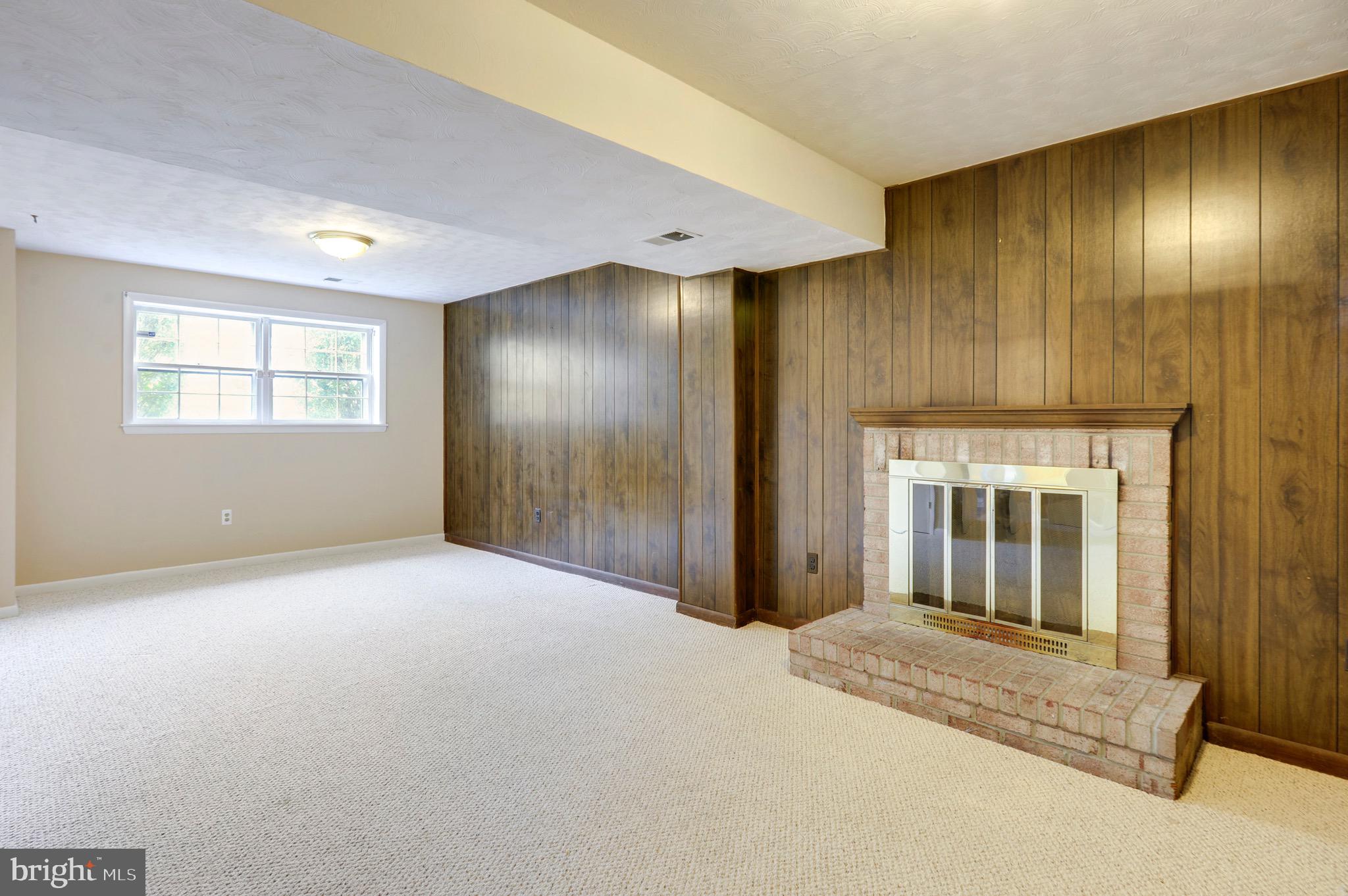 FOX RUN - Residential