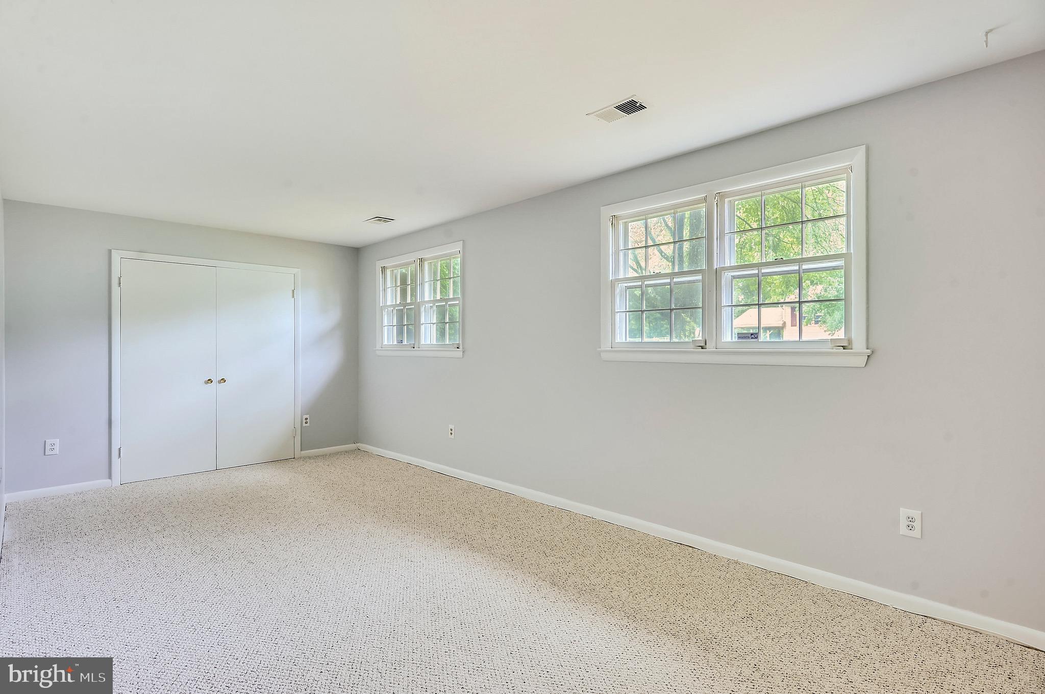 FOX RUN - Residential