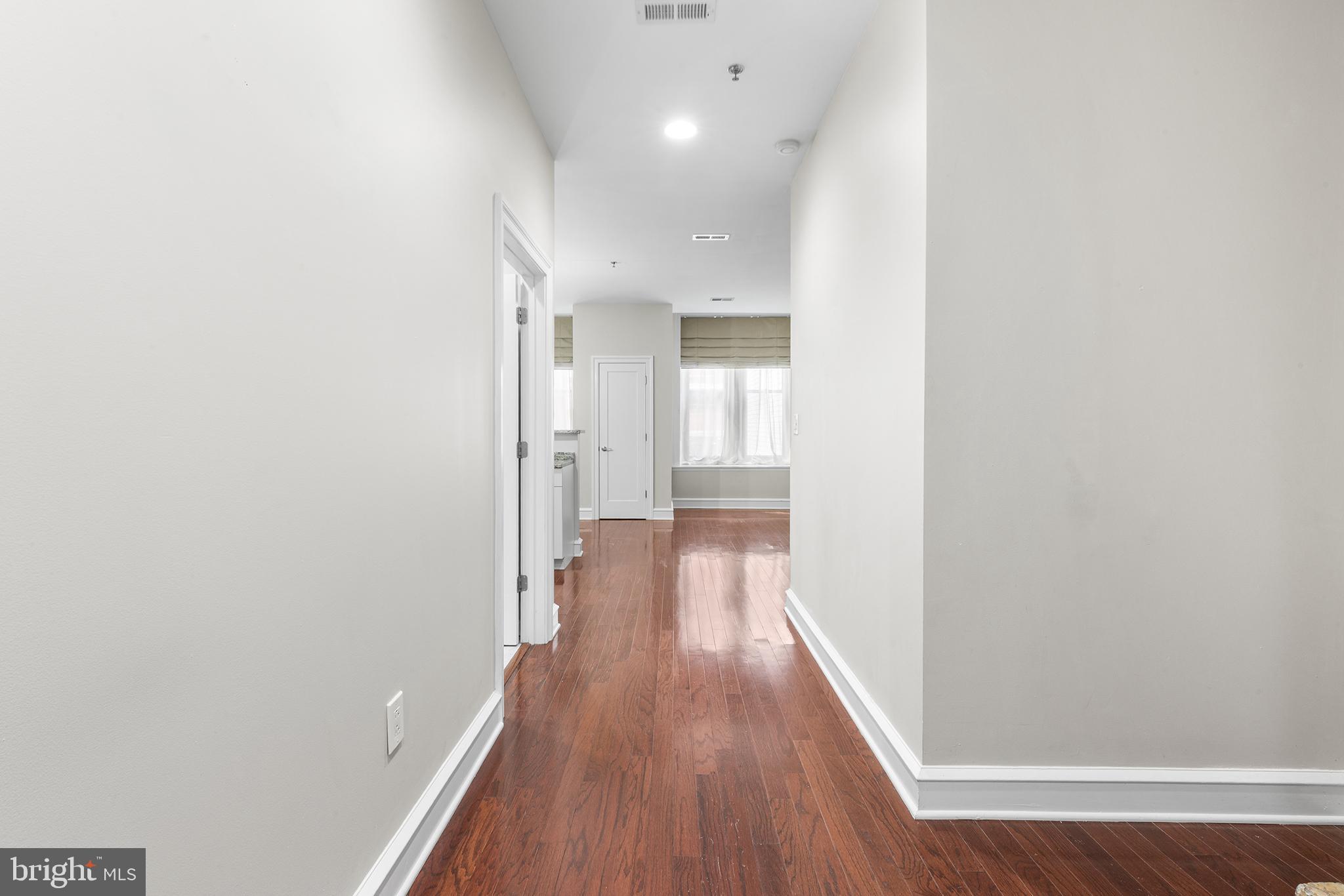 1811 CHESTNUT STREET 104