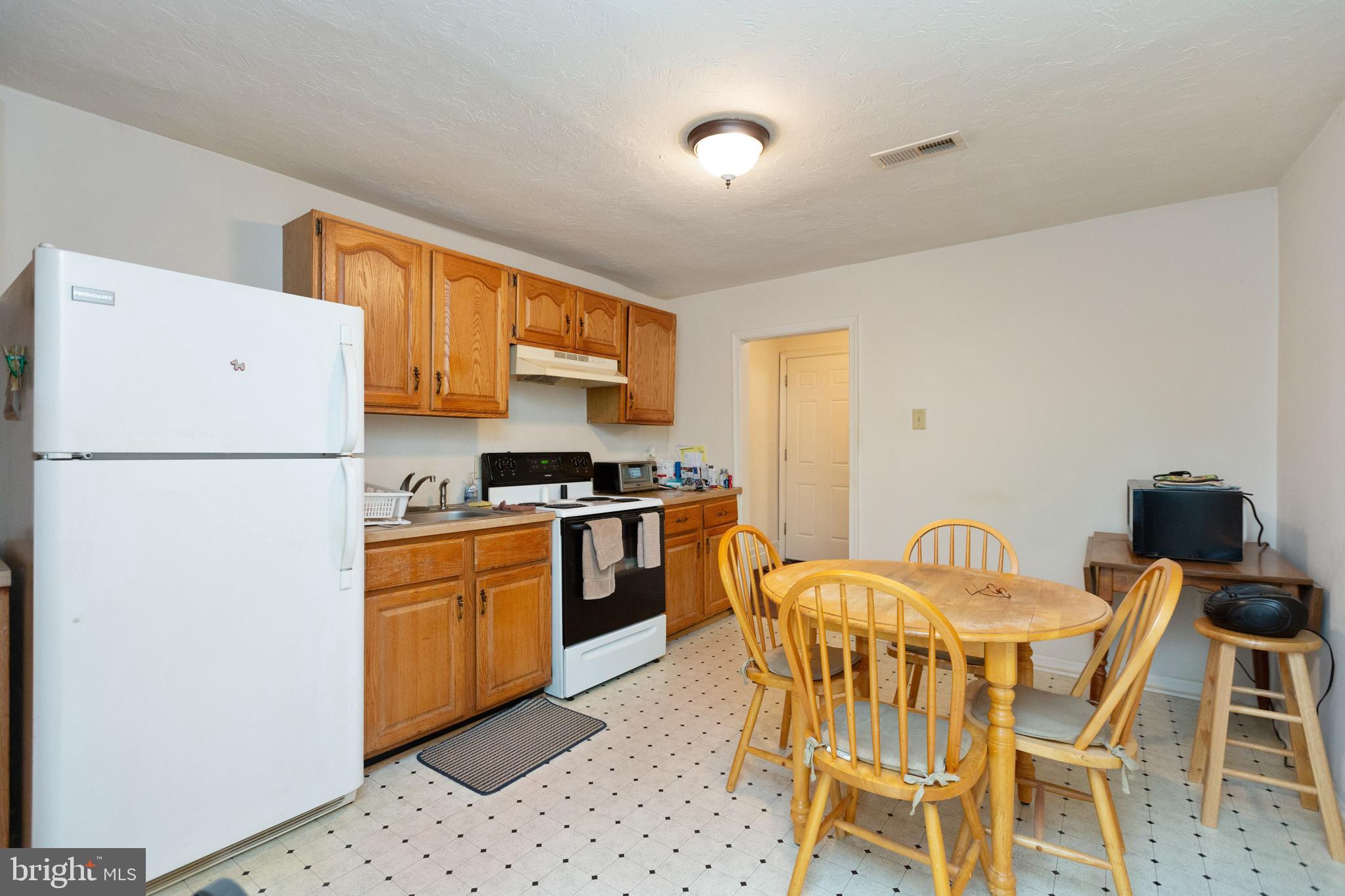 BRUNSWICK - Residential Income