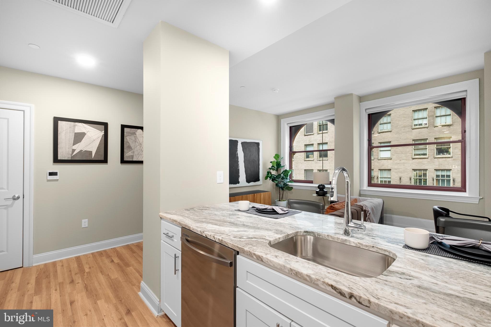 RITTENHOUSE SQUARE - Residential Lease