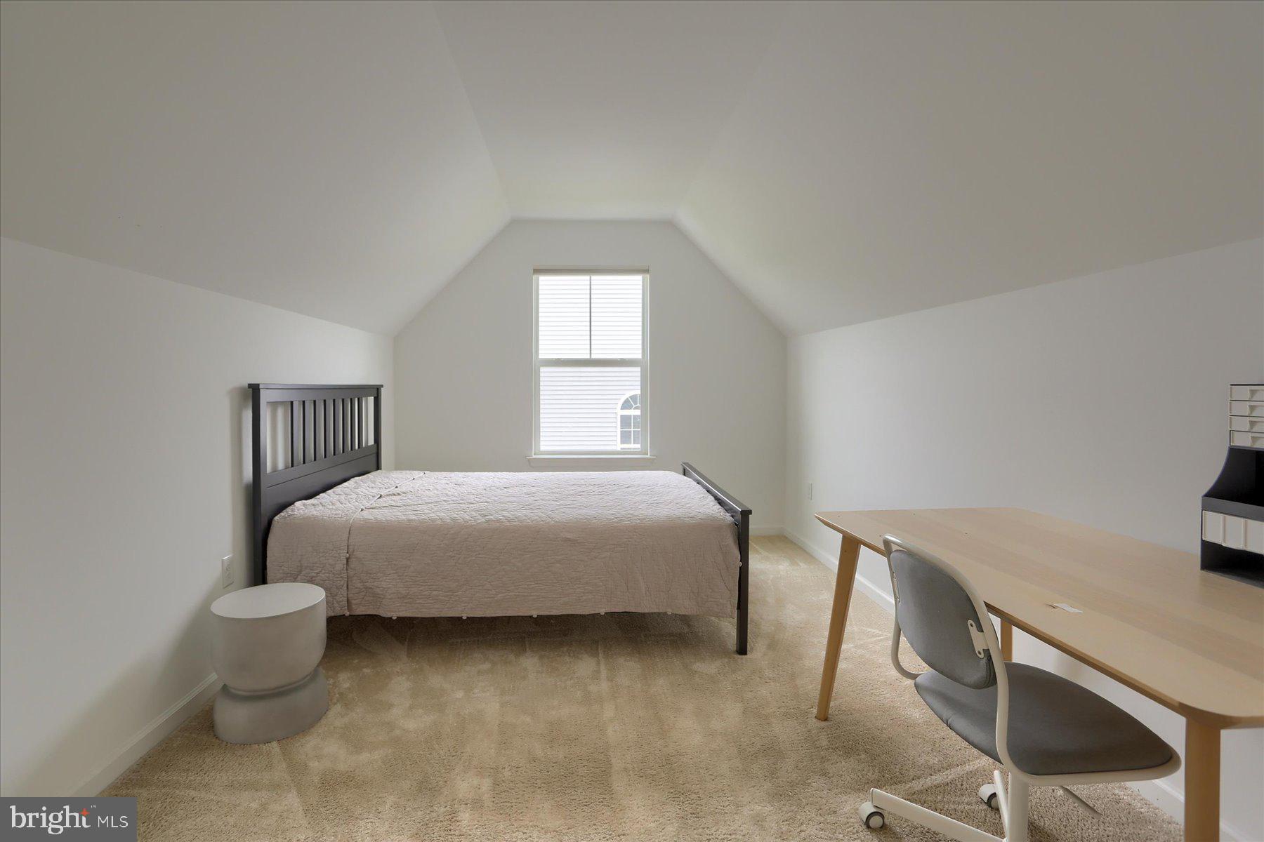 CHAMBERS POINTE - Residential