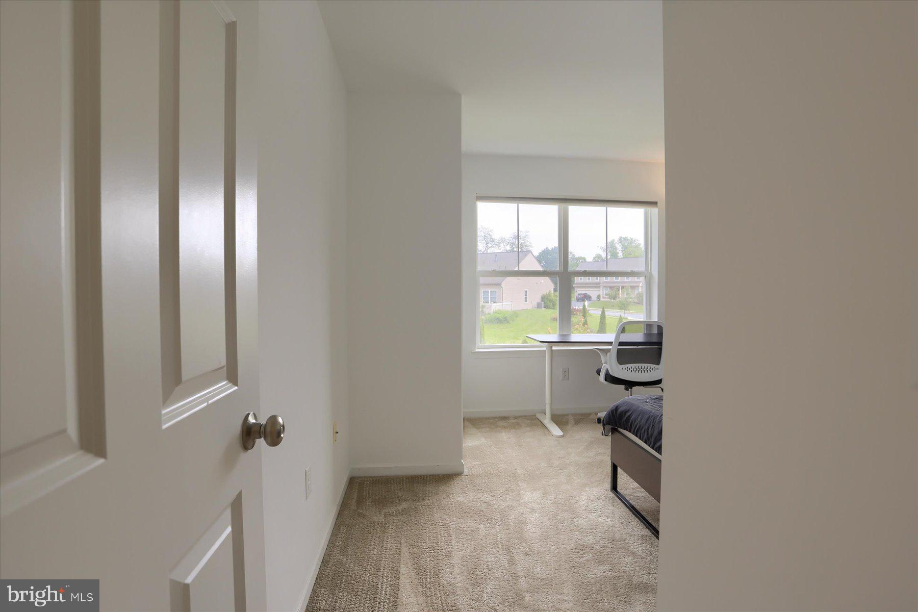 CHAMBERS POINTE - Residential