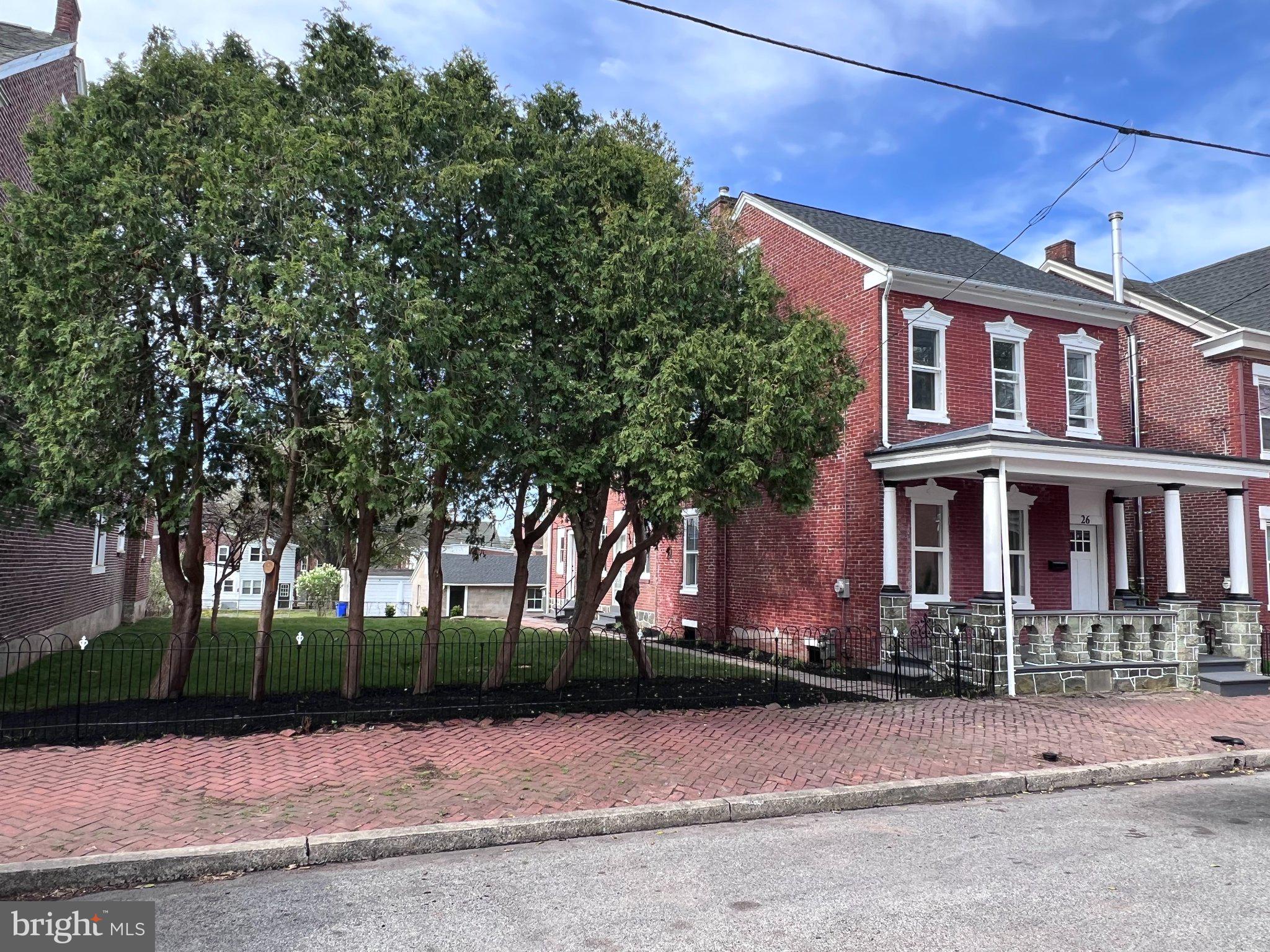 POTTSTOWN - Residential