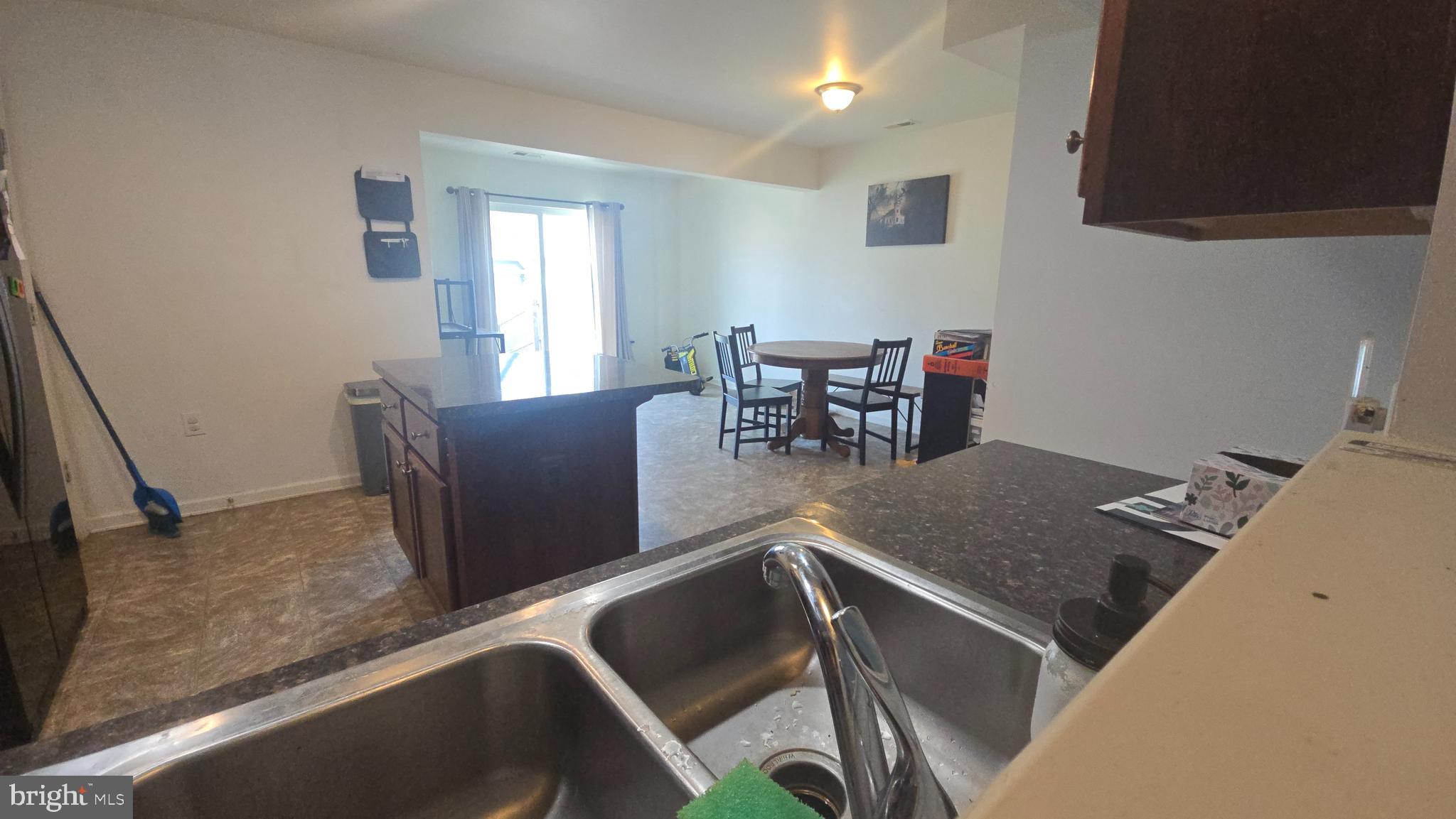 MANOR PARK - Residential