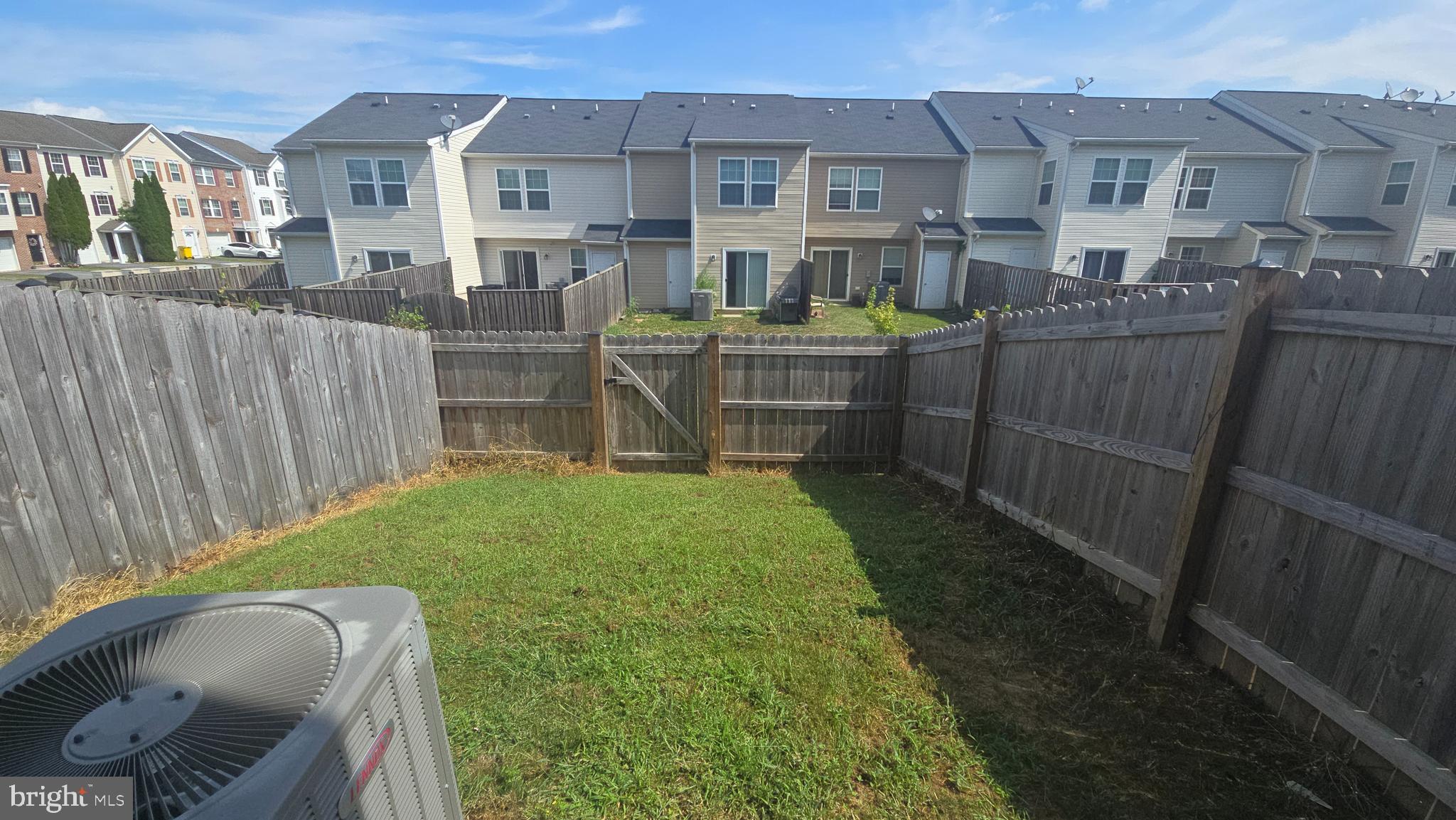 MANOR PARK - Residential