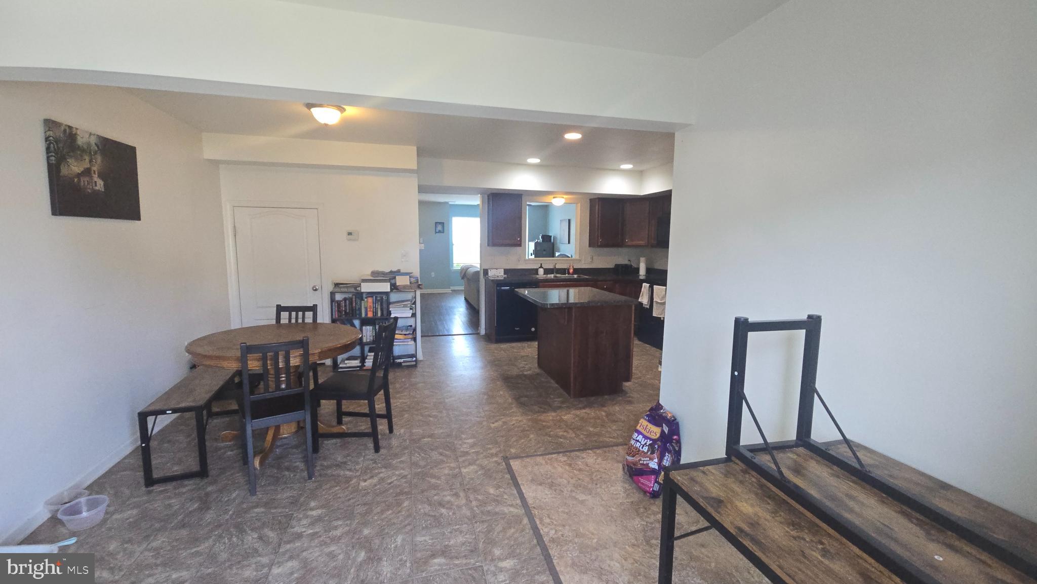 MANOR PARK - Residential