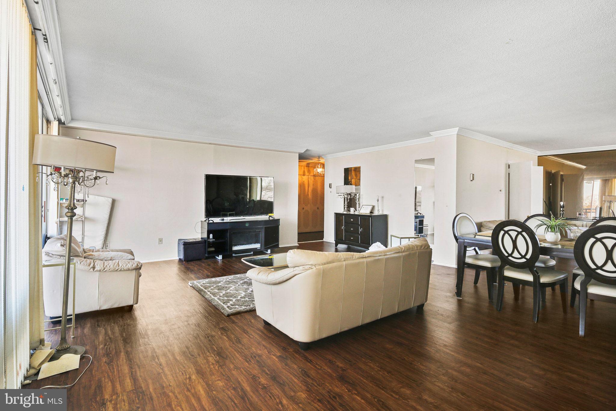 PARK HEIGHTS - Residential