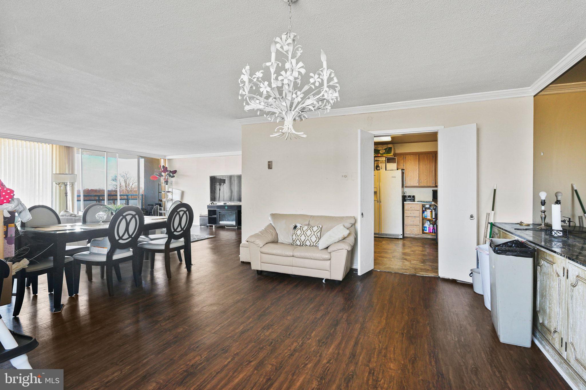 PARK HEIGHTS - Residential