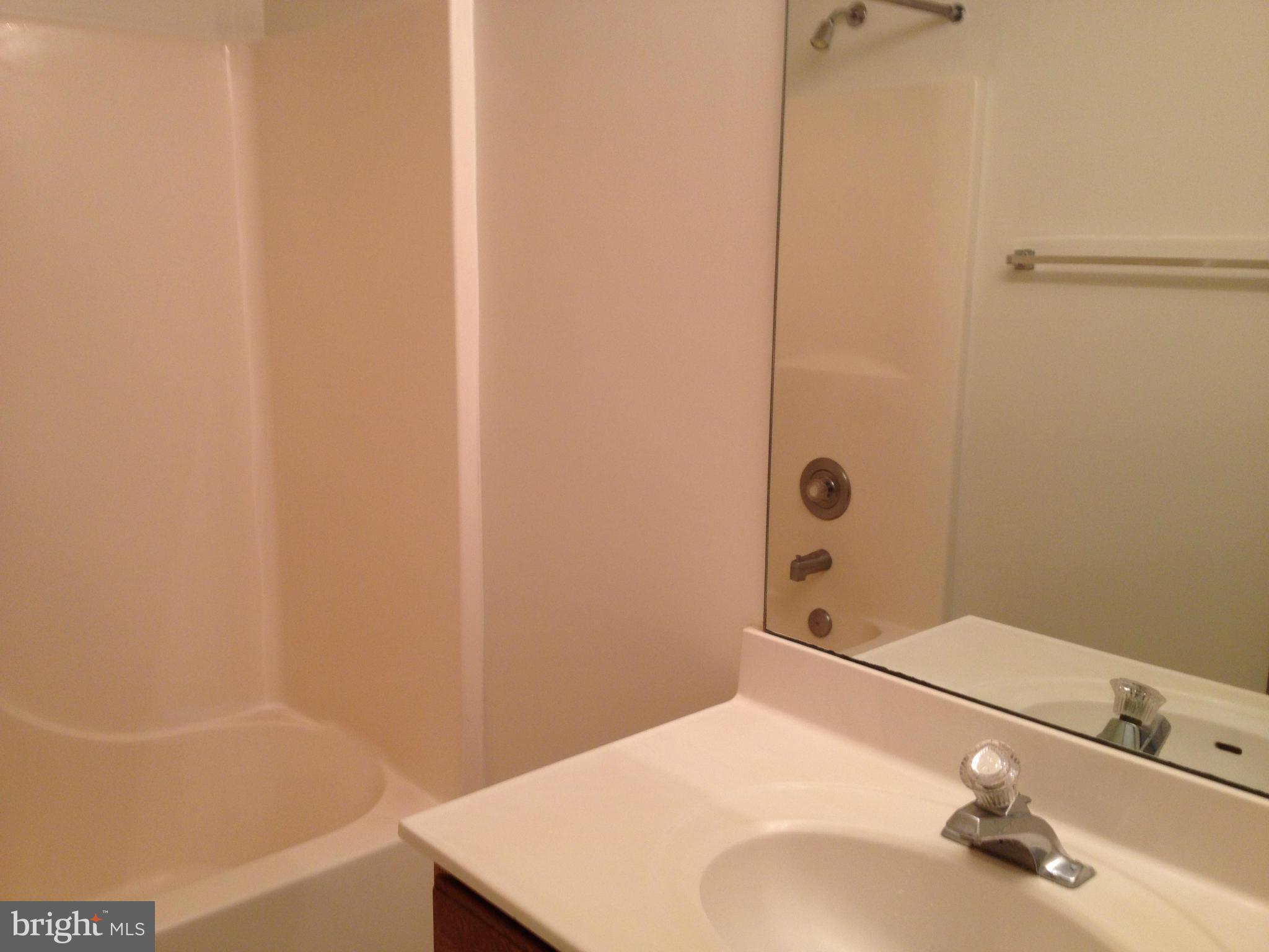 GREENBRIER - Residential Lease