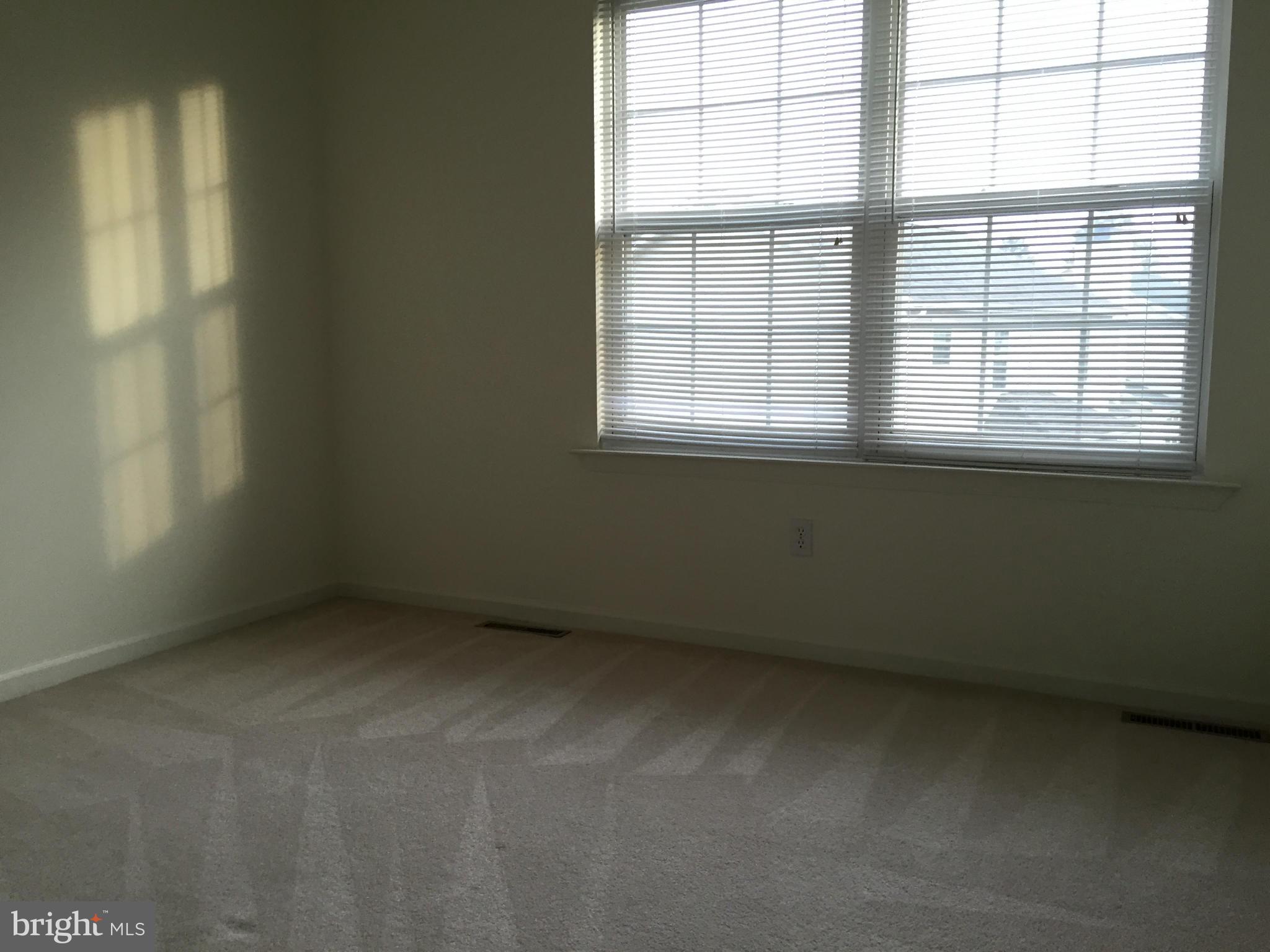 GREENBRIER - Residential Lease