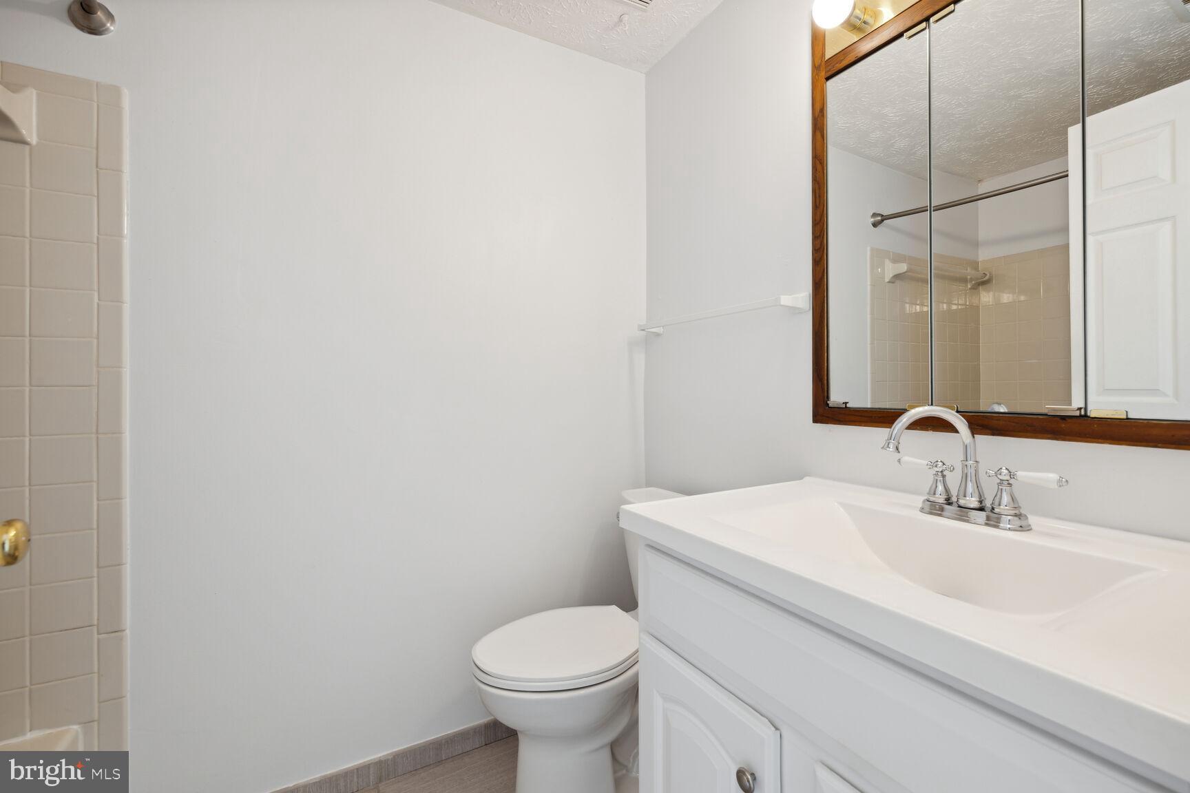 PARK SUMMIT CODM - Residential Lease