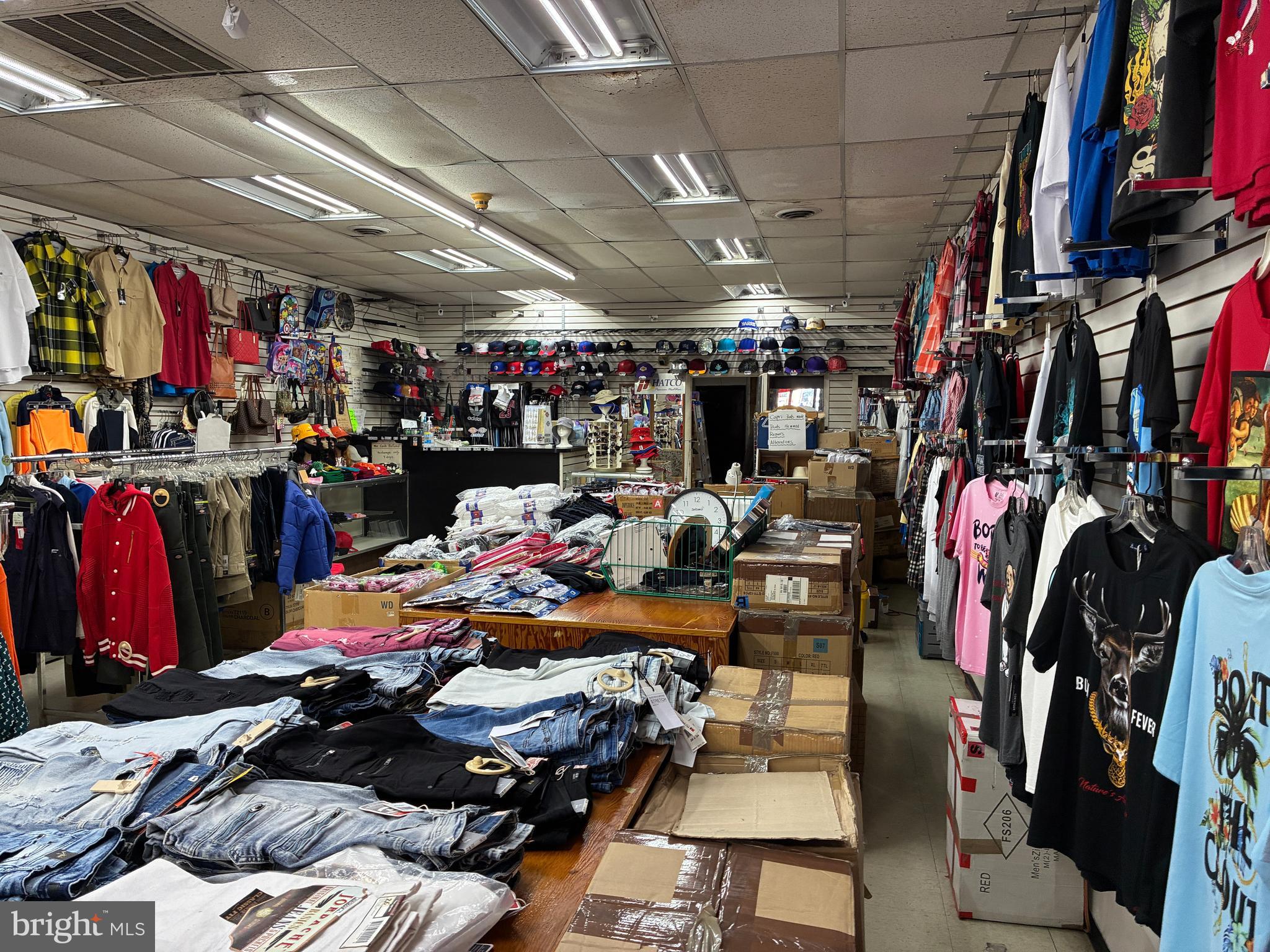 GERMANTOWN (WEST) - Commercial Sale