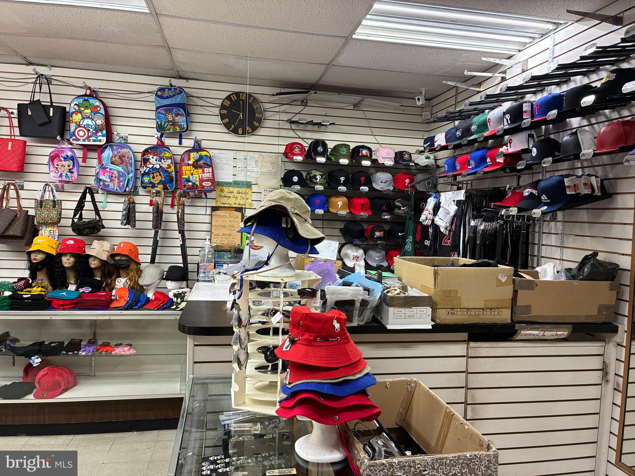 GERMANTOWN (WEST) - Commercial Sale