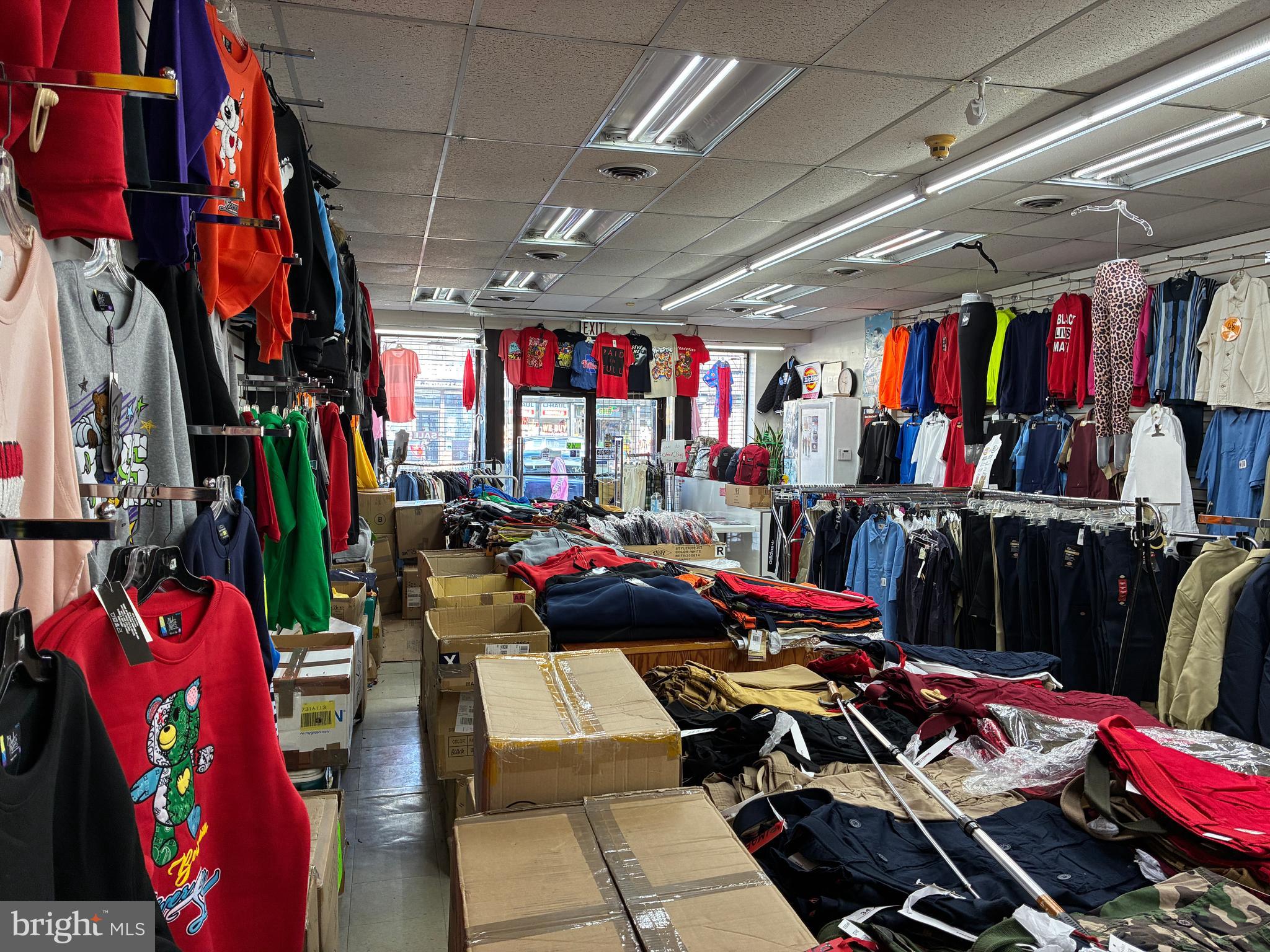 GERMANTOWN (WEST) - Commercial Sale