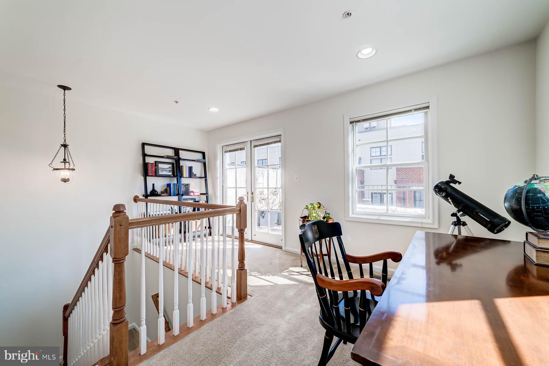 PRESTON - Residential